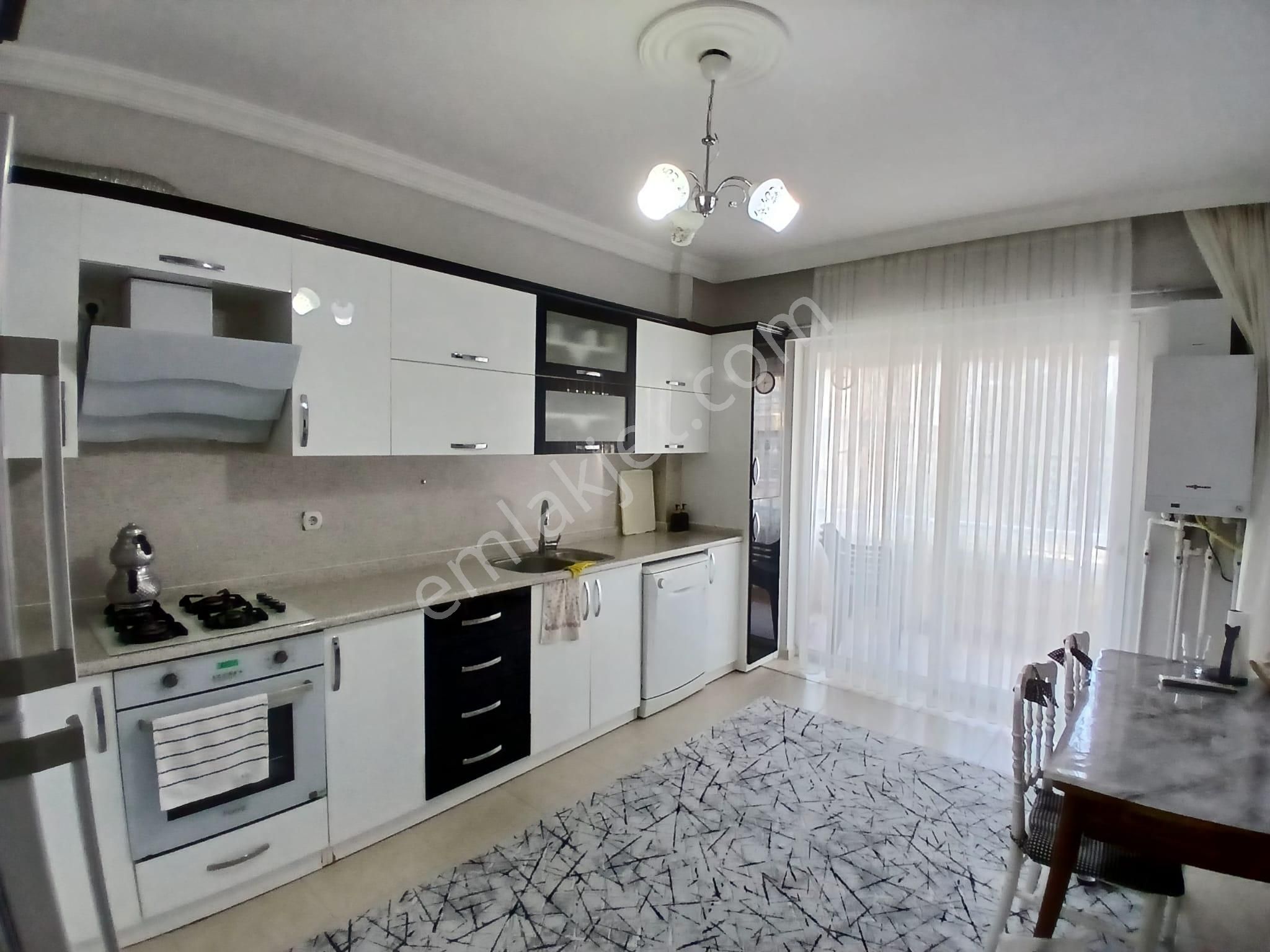 Akçay Emlak'tan Akşehir Yarenler Mahallesinde Yunus Emre Cami Yanında Satılık 3+1 Daire - Görsel 5