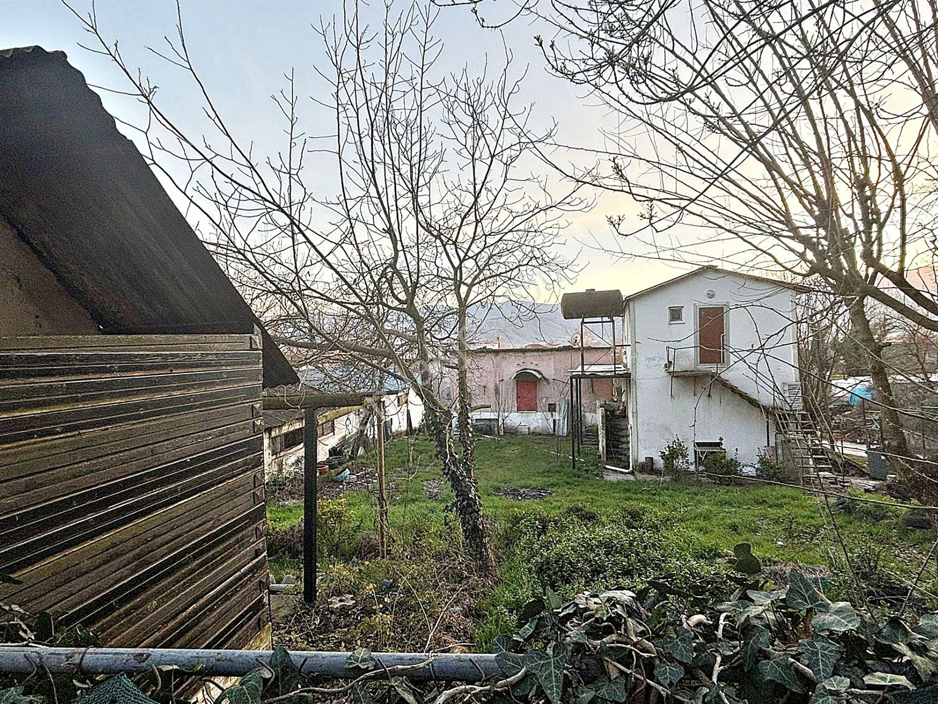 Kartepe Eşmede Göl Manzaralı 800 M2 Kapalı Alanlı Satılık Arazi - Görsel 26