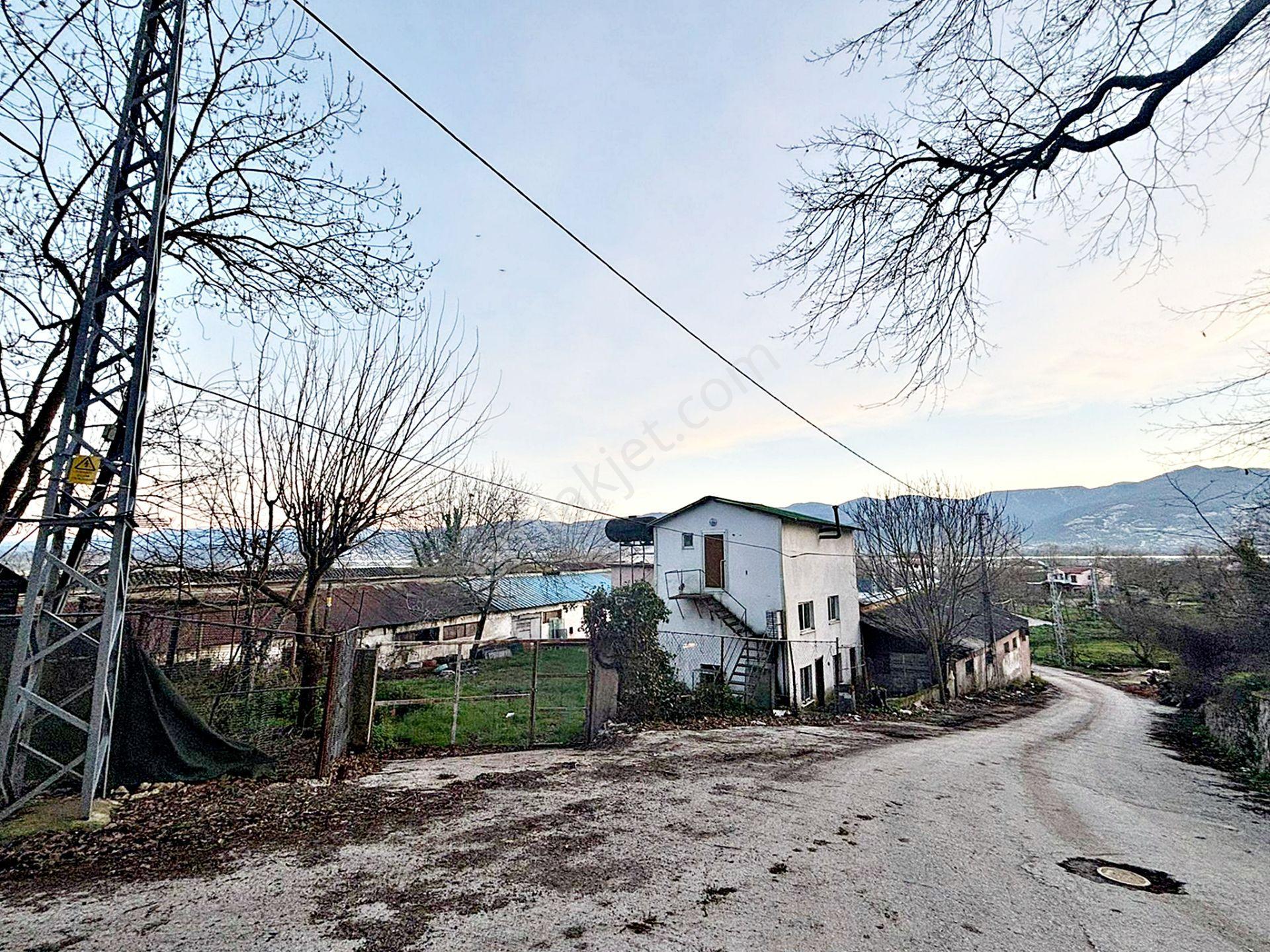 Kartepe Eşmede Göl Manzaralı 800 M2 Kapalı Alanlı Satılık Arazi - Görsel 30