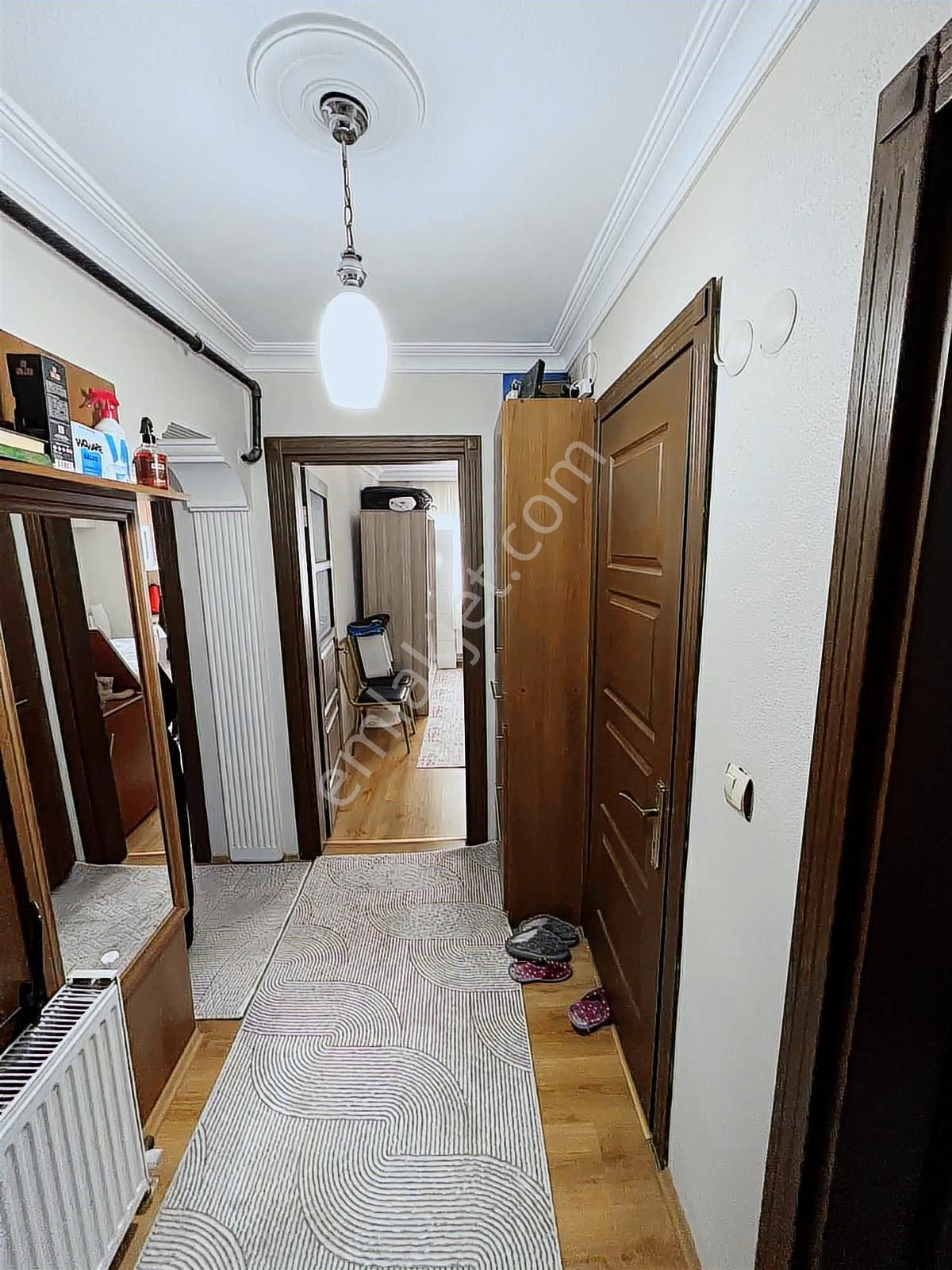 Mega Emlaktan Satılık 3+1 Ara Kat Daire - Görsel 3