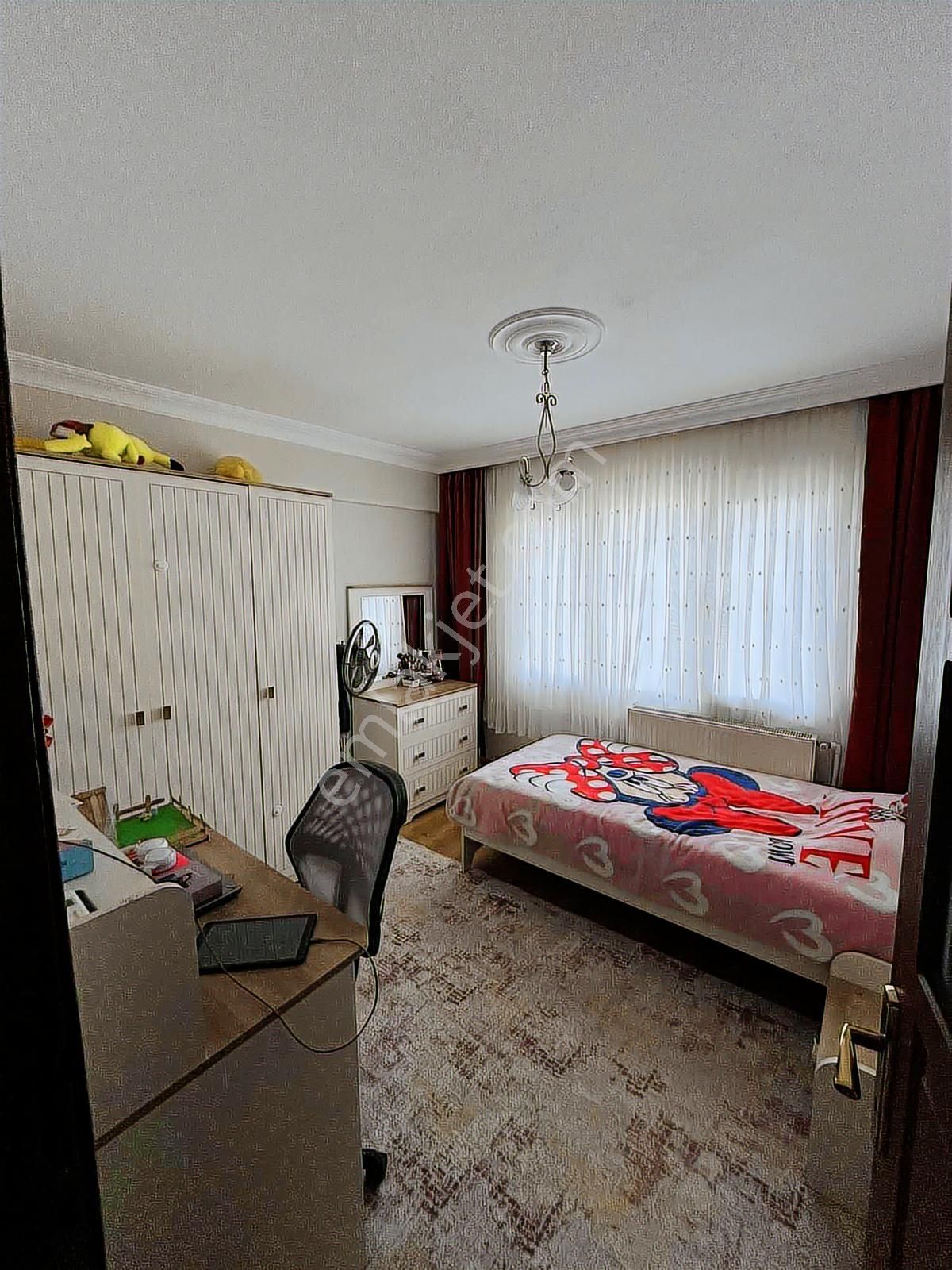 Mega Emlaktan Satılık 3+1 Ara Kat Daire - Görsel 10