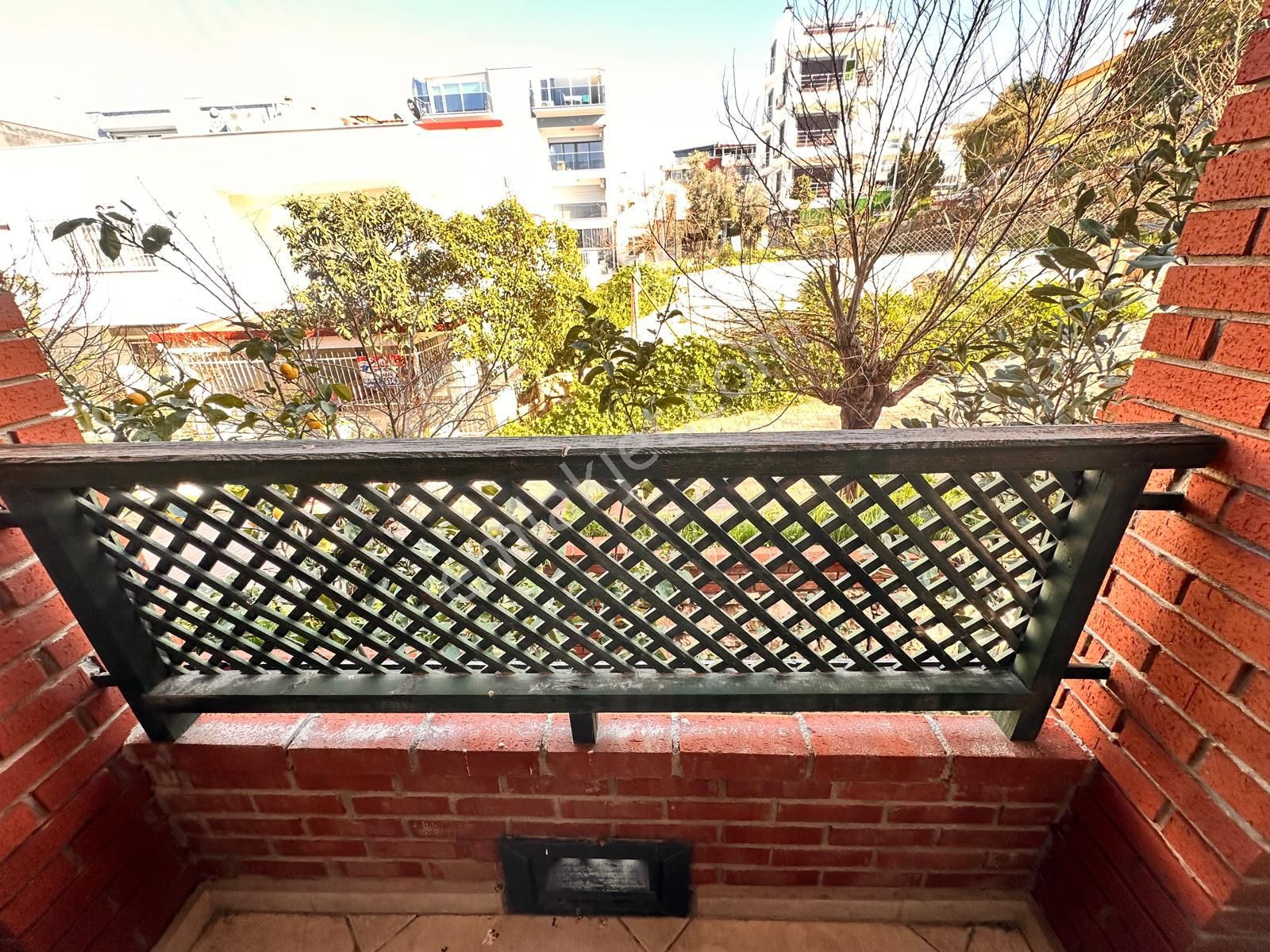 Kadınlar Denizine 150 Mt Mesafede Manzaralı 2+1 - Görsel 22