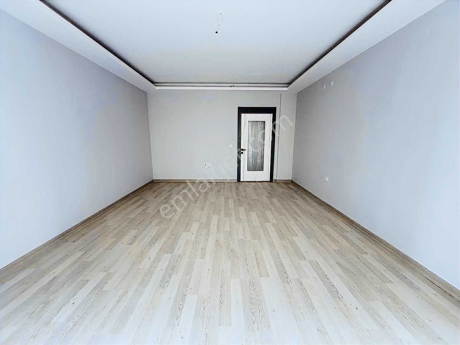 Avcılar'da 3+1 Ebeveyn Banyolu Giyinme Odalı 160m² Site İçinde - Görsel 25