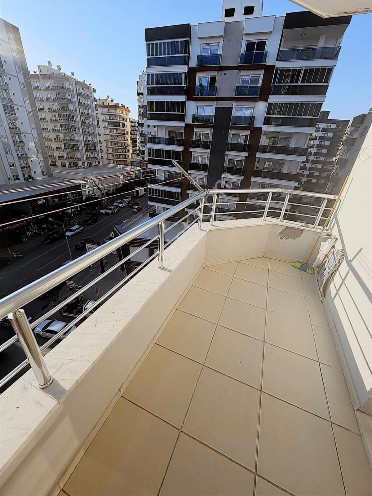 Erdemli Hastane Cadde Satılık Lüks 3+1 Kredi İmkanlı B Mutfak - Görsel 8