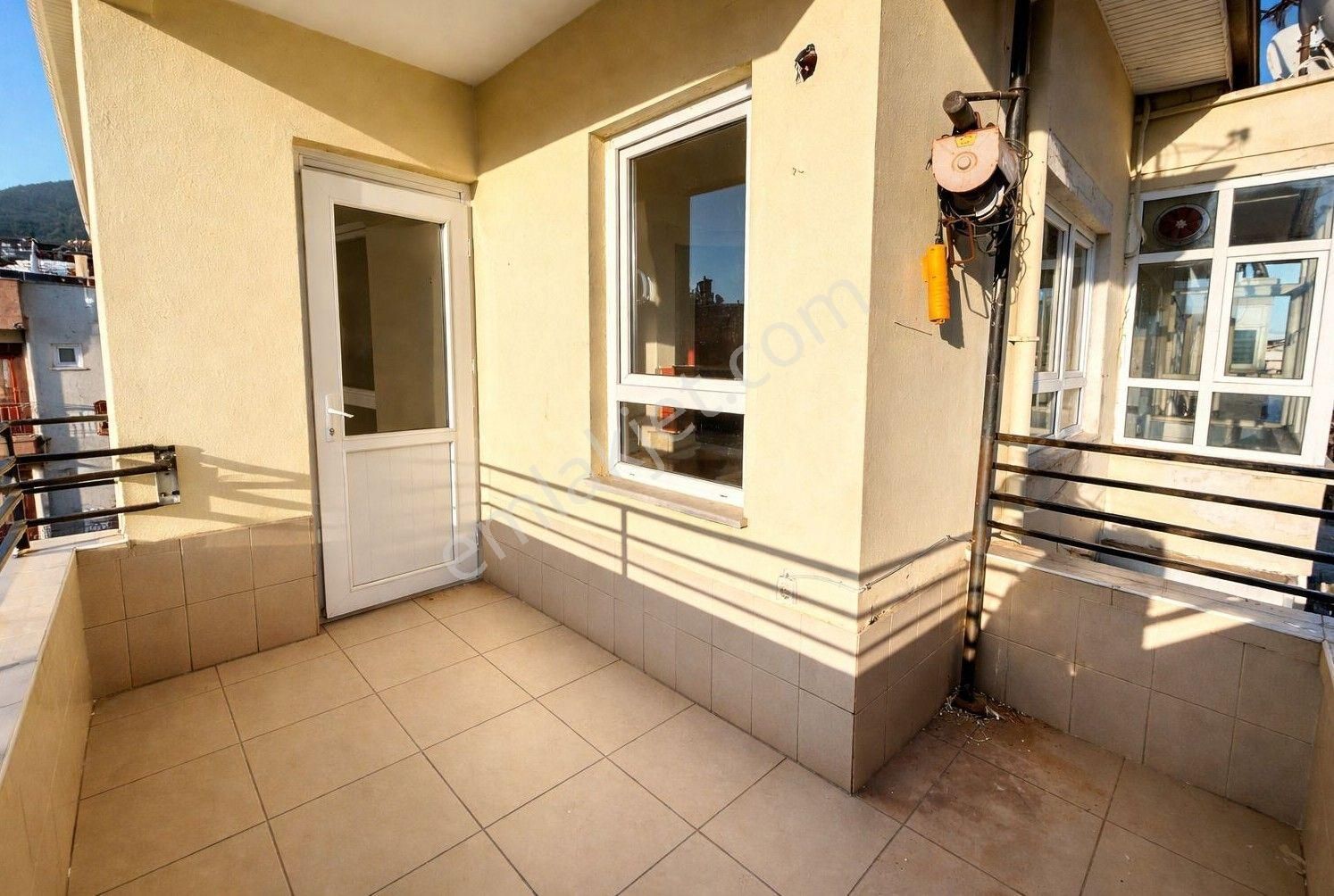 Alanya Güllerpınarı Mah.denize 100 Mt.satılık 3+1 Daire - Görsel 13