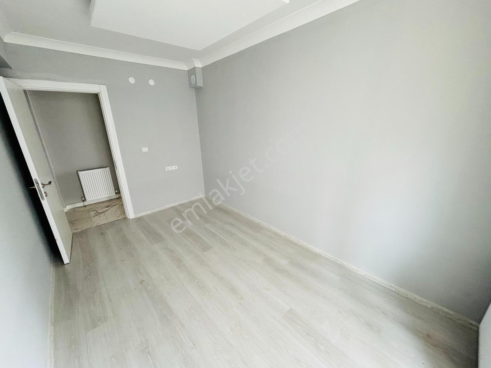 Sevinç'ten Acil Fiyat Düştü İhsaniye Siteler Bölgesi Garajlı 3+1 - Görsel 28