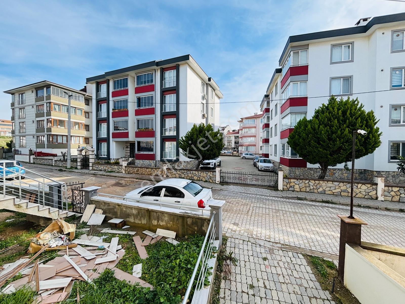 Sevinç'ten Acil Fiyat Düştü İhsaniye Siteler Bölgesi Garajlı 3+1 - Görsel 34