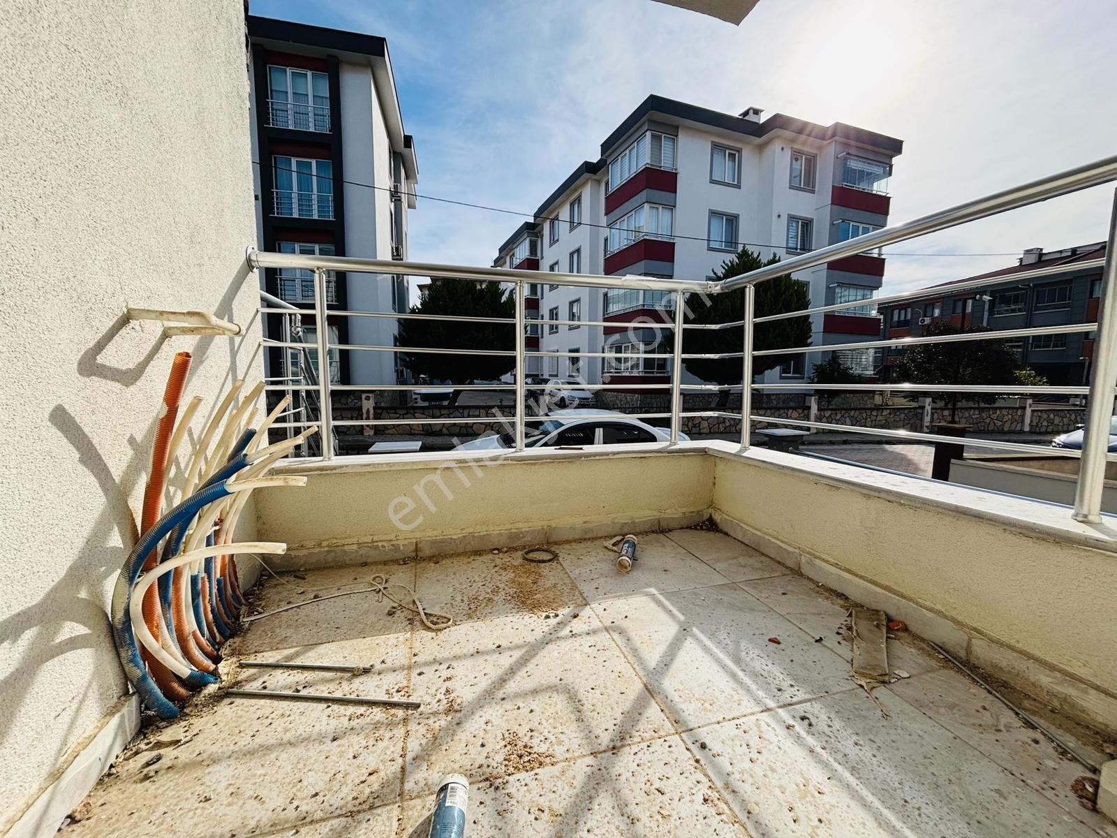 Sevinç'ten Acil Fiyat Düştü İhsaniye Siteler Bölgesi Garajlı 3+1 - Görsel 14