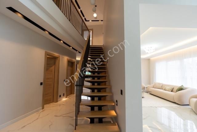 Adagöl Villaları Loft Tavan Köşe Konumlu En Prestijli Villası - Görsel 17