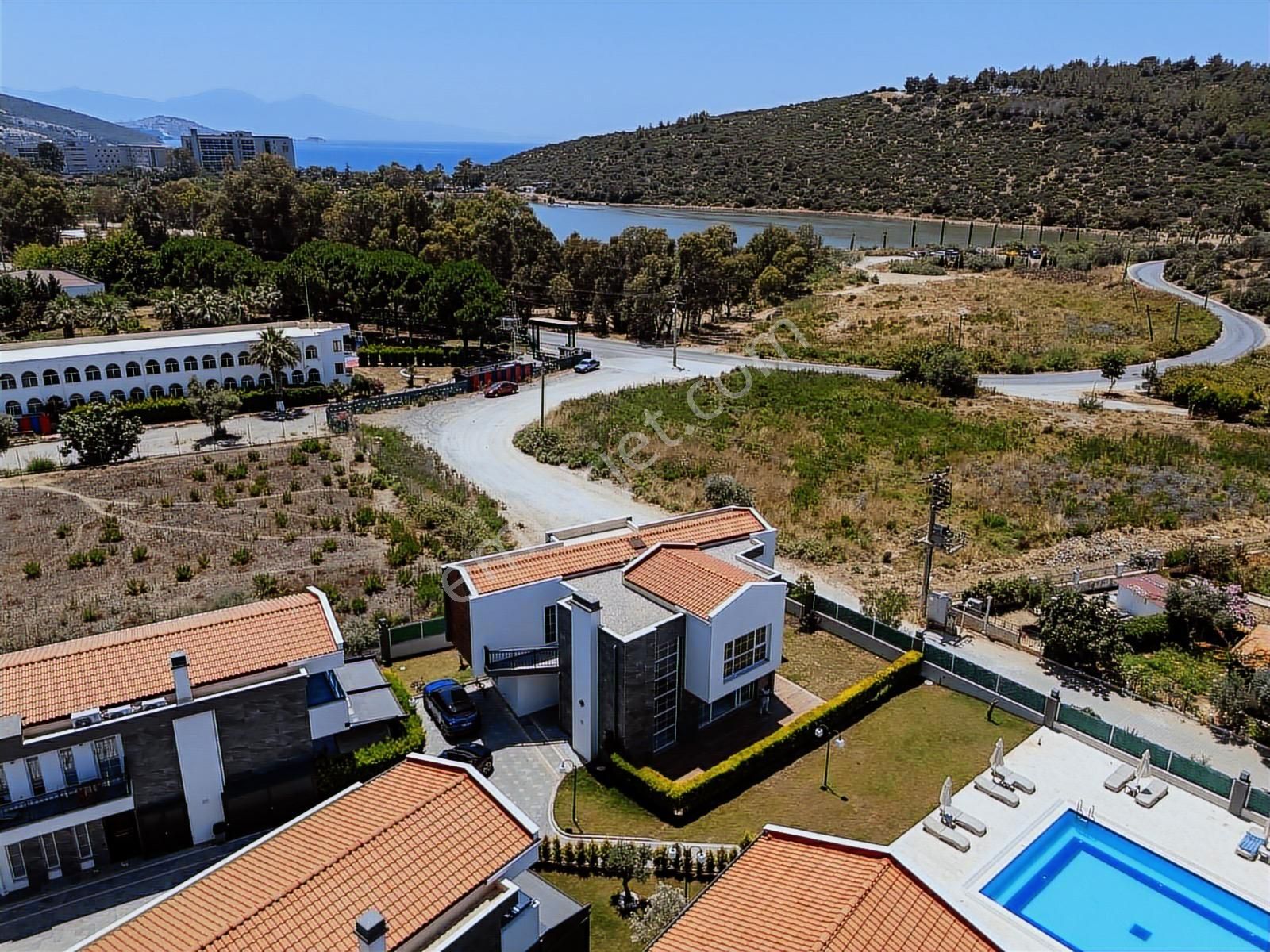 Adagöl Villaları Loft Tavan Köşe Konumlu En Prestijli Villası - Görsel 9