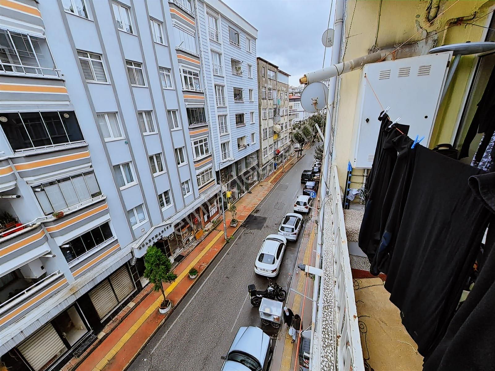 Reşadiye Mah. Merkezi Konumda, Cadde Üzeri Satılık 3+1 Daire - Görsel 27