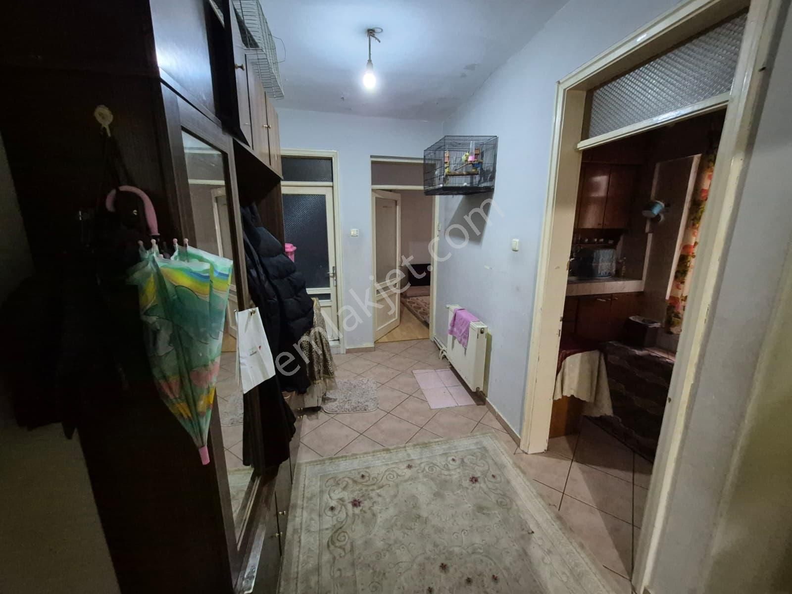 Reşadiye Mah. Merkezi Konumda, Cadde Üzeri Satılık 3+1 Daire - Görsel 5