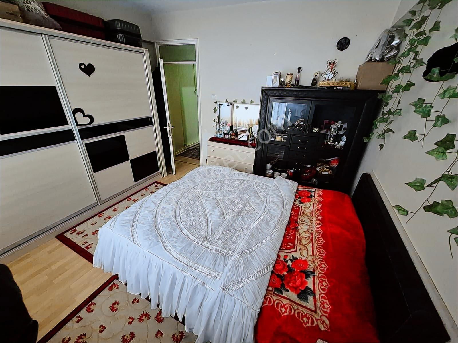 Reşadiye Mah. Merkezi Konumda, Cadde Üzeri Satılık 3+1 Daire - Görsel 11