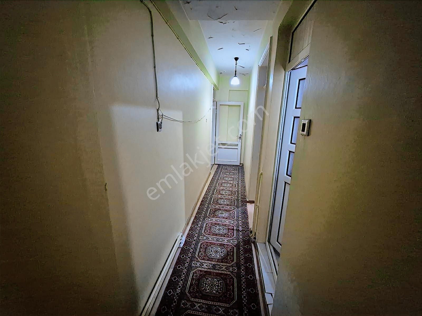 Reşadiye Mah. Merkezi Konumda, Cadde Üzeri Satılık 3+1 Daire - Görsel 25