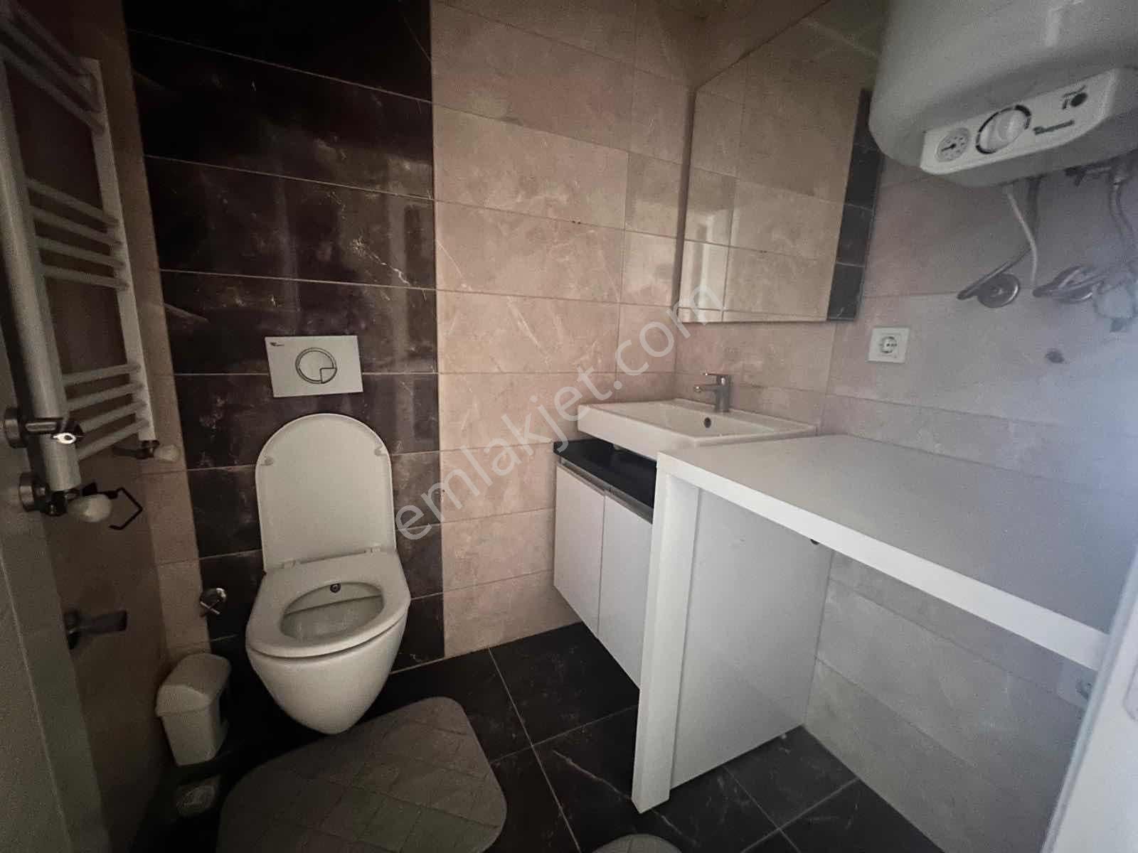 Üniversite Yakını Site İçinde Kiralık Eşyalı 1+0 Daire - Görsel 6