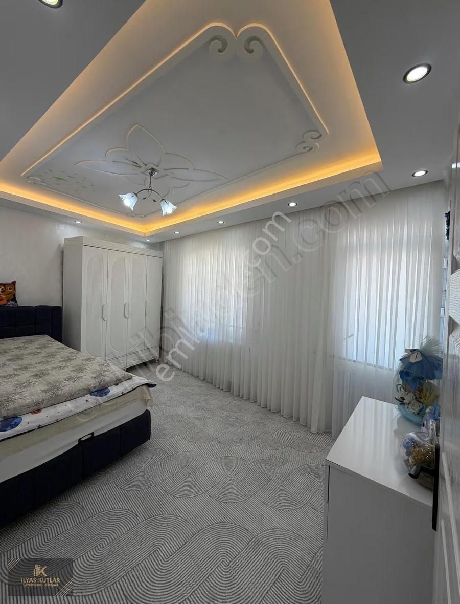 İstiklal Mhl Ana Cadde Üzeri 3+1 165 M2 Satılık Daire - Görsel 13