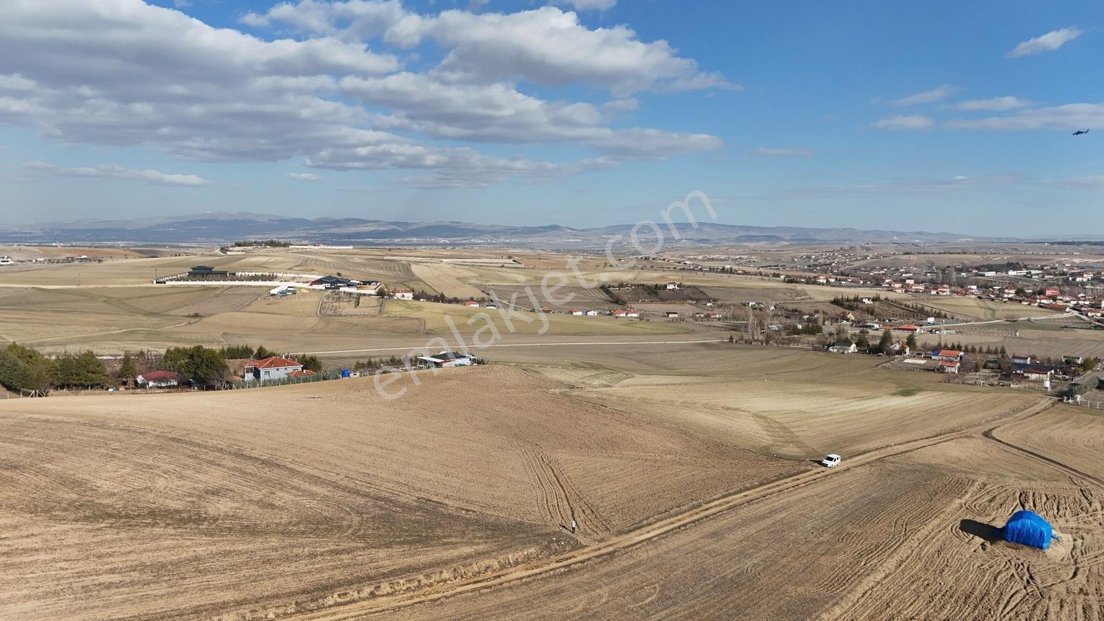 Gölbaşı Velihimmetli Köy Yanı 13.538m2 Tek Tapu Tarla Krdnz Emlk - Görsel 4