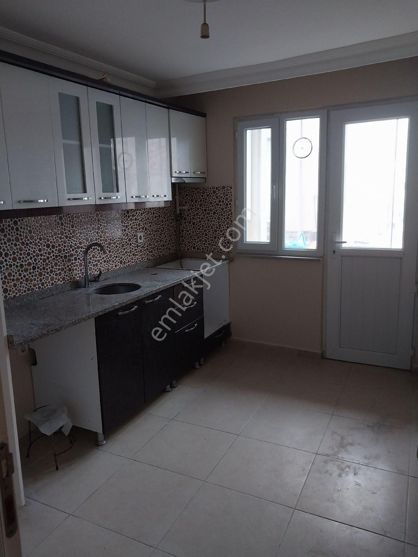 Tekirdağ Süleymanpaşa Gayrimenkulden Satılık Daire 3+1 Çınarlı Mah 2kat Dogalgazli Asansörlü - Görsel 2