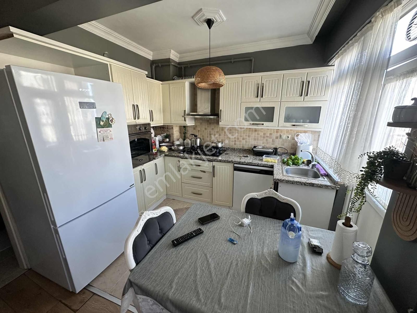 Karadeniz Emlak'tan 100.yıl Bulvarına Cephe 2+1 Satılık Daire - Görsel 4