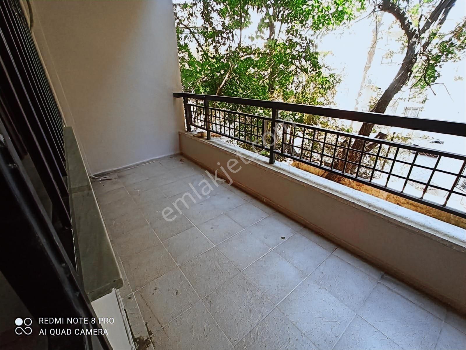 Amerikan Kolej Karşı Sok 160 M2 Otopark Doğalgaz Ebeveyn Banyo - Görsel 12