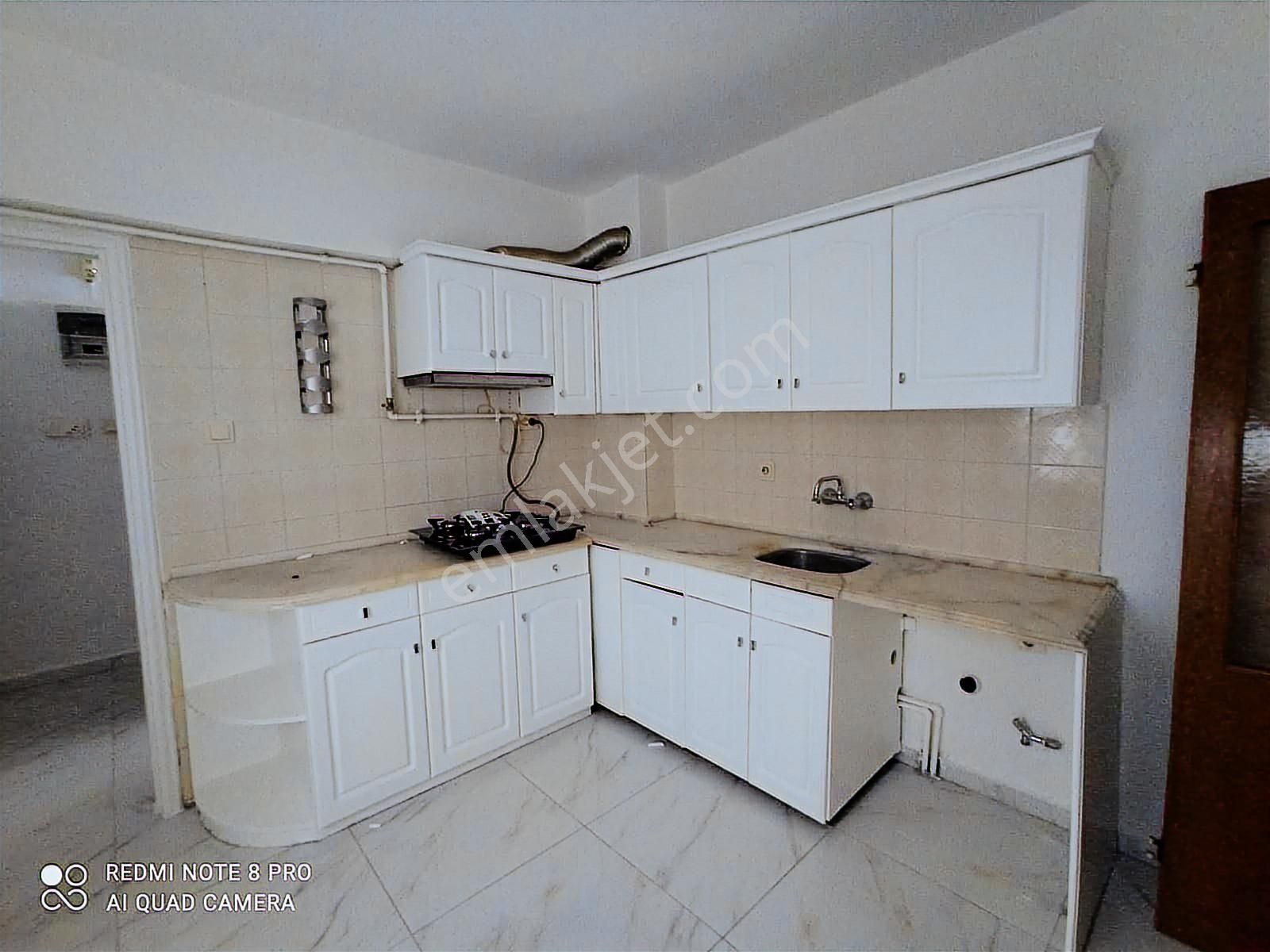 Amerikan Kolej Karşı Sok 160 M2 Otopark Doğalgaz Ebeveyn Banyo - Görsel 6