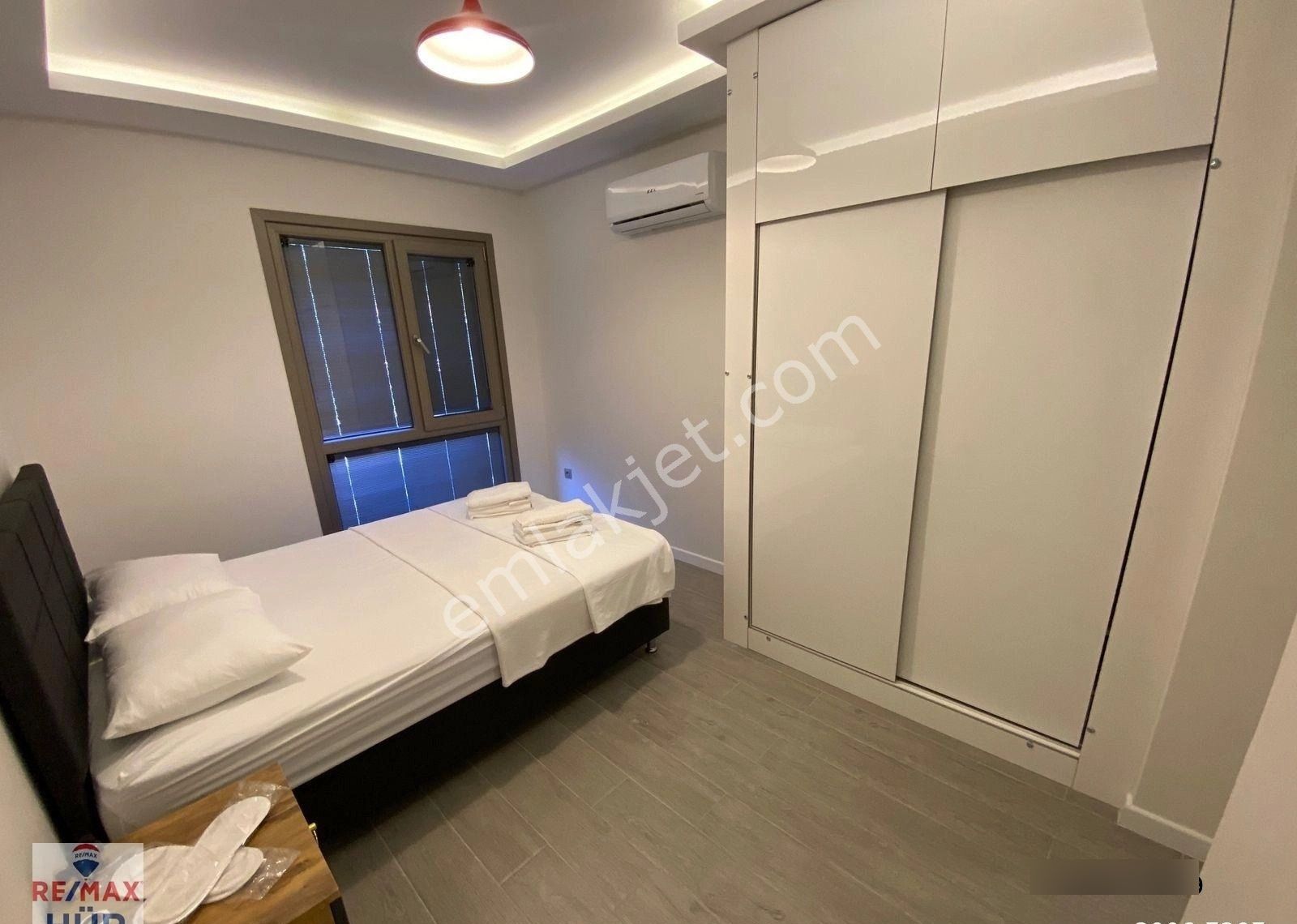 Ömer İnan Remax Hür Göl Mah. 4+1 Satılık Havuzlu Villa - Görsel 8