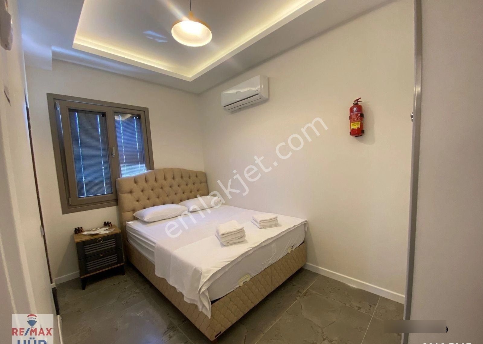 Ömer İnan Remax Hür Göl Mah. 4+1 Satılık Havuzlu Villa - Görsel 20