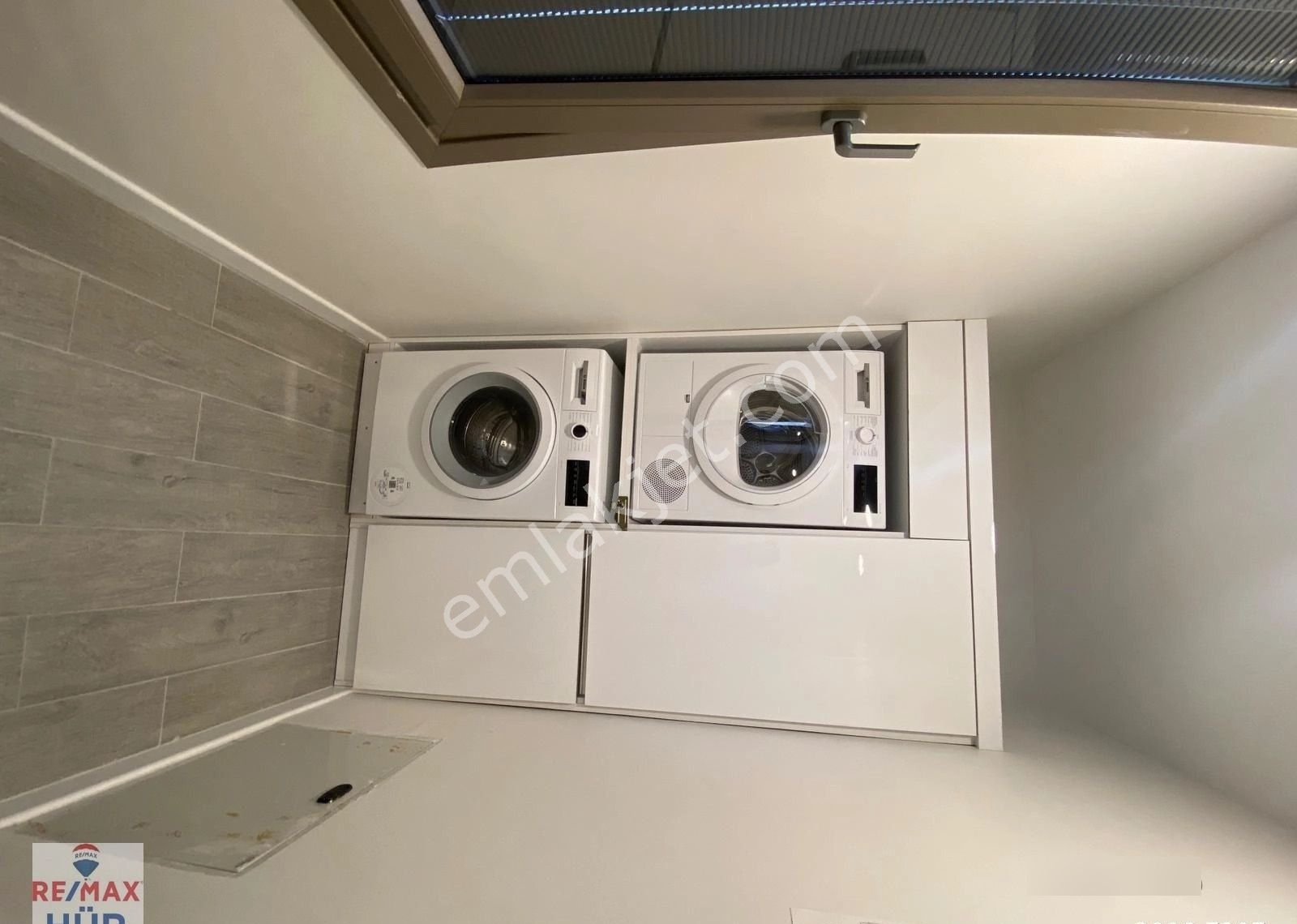 Ömer İnan Remax Hür Göl Mah. 4+1 Satılık Havuzlu Villa - Görsel 30