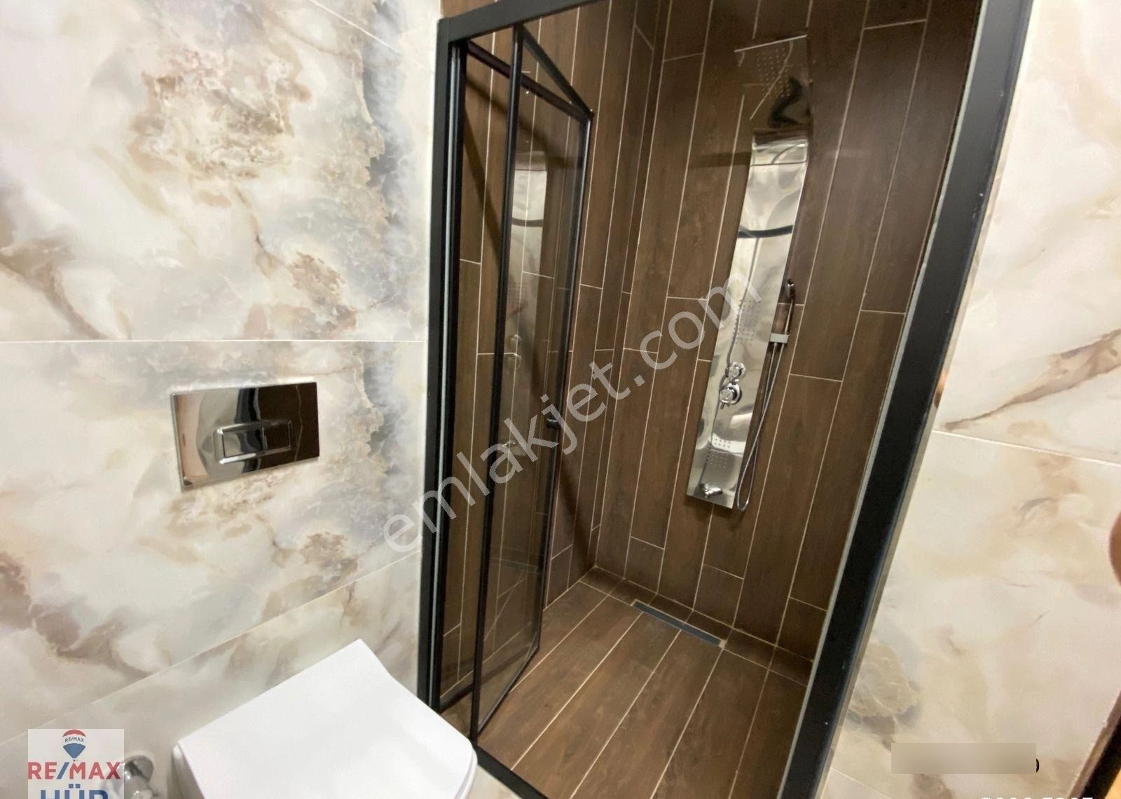 Ömer İnan Remax Hür Göl Mah. 4+1 Satılık Havuzlu Villa - Görsel 7