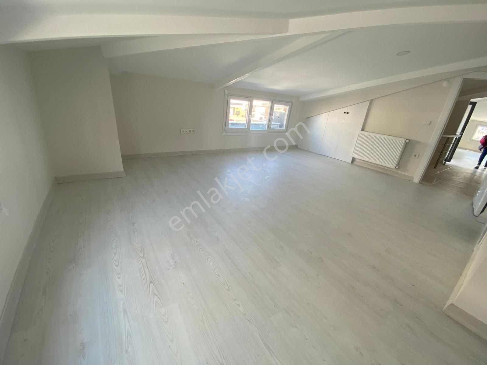 Çiftehavuzlar Sıfır Gibi Kiralık Dublex Daire 3+2 180m2 - Görsel 9