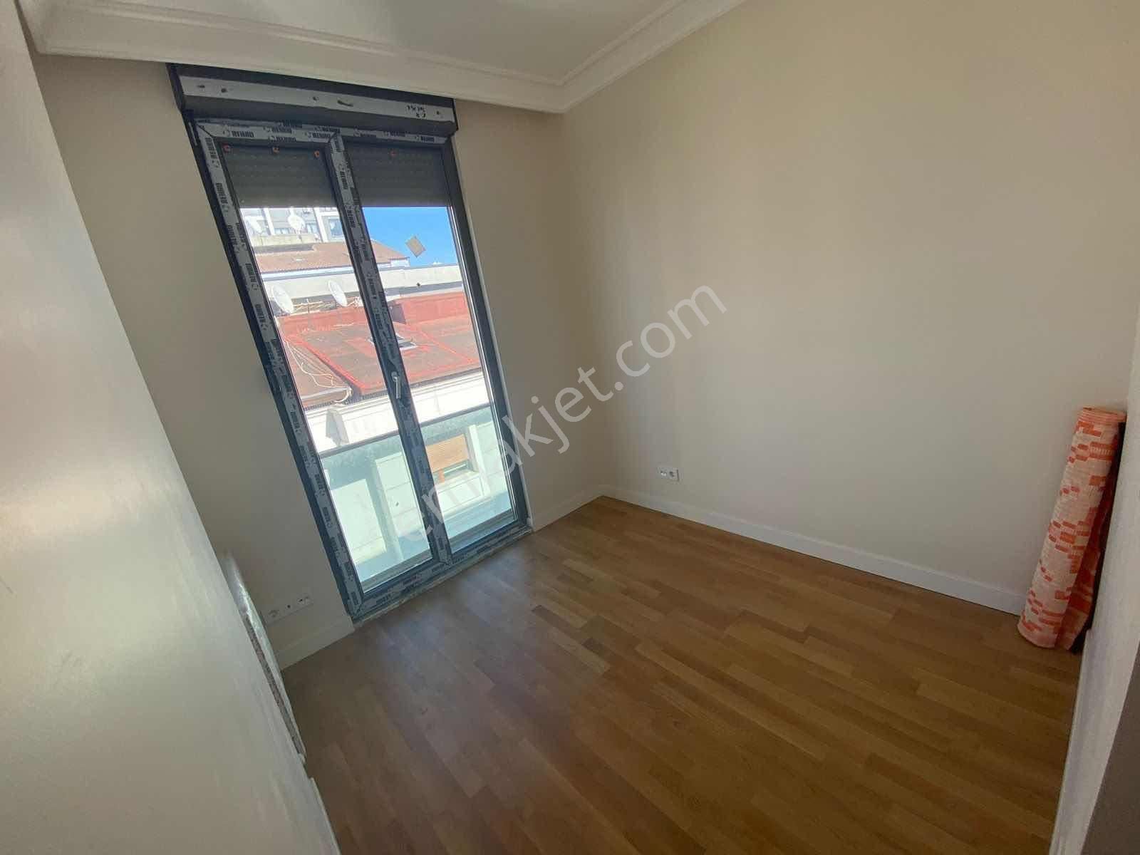 Çiftehavuzlar Sıfır Gibi Kiralık Dublex Daire 3+2 180m2 - Görsel 2