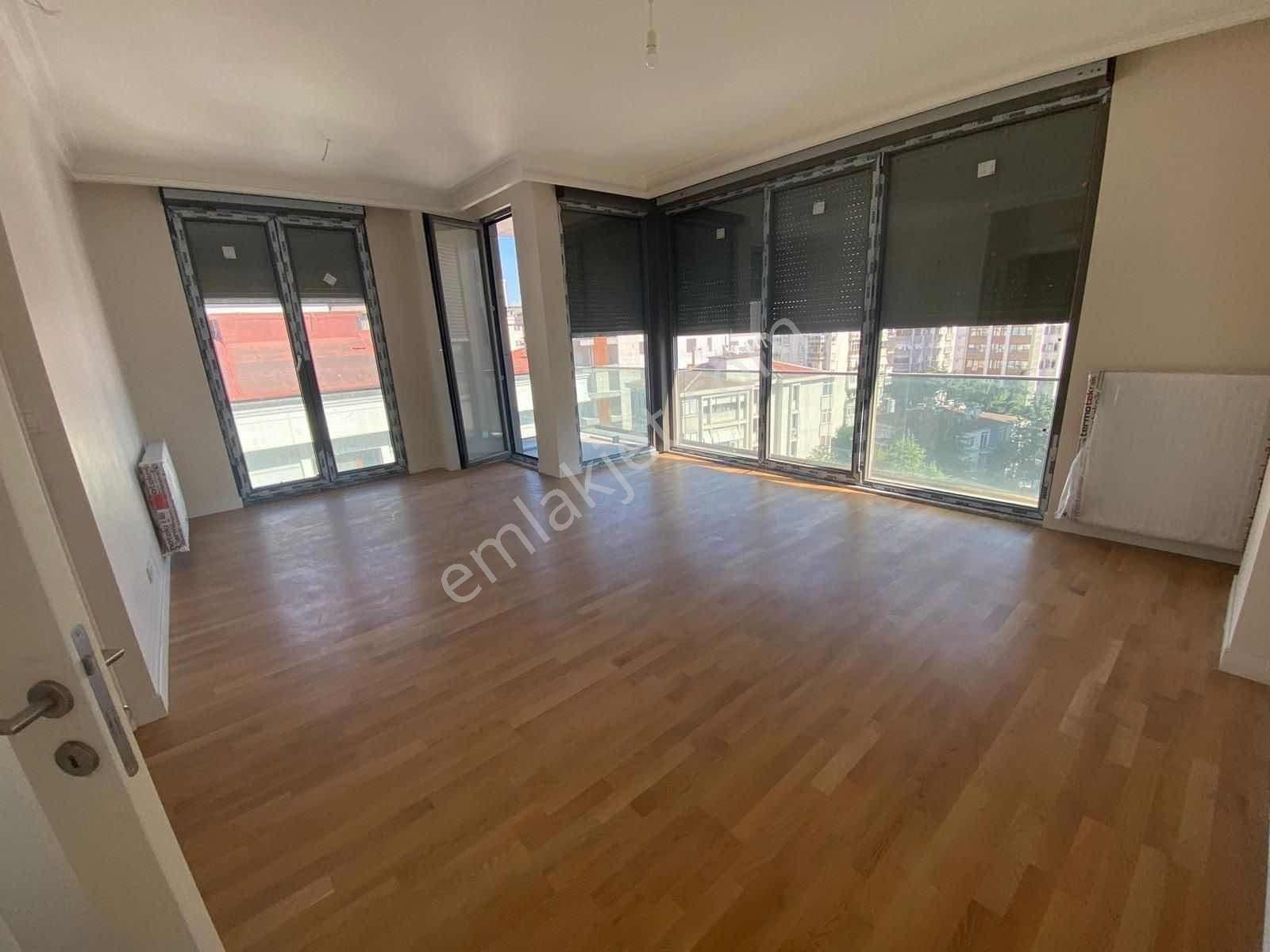 Çiftehavuzlar Sıfır Gibi Kiralık Dublex Daire 3+2 180m2 - Görsel 15