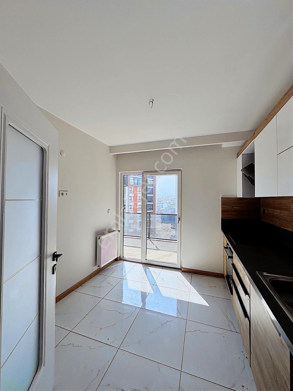 Değirmenönü Mahallesi Flora Vita'da Kiralık 3+1 Dubleks Daire - Görsel 13