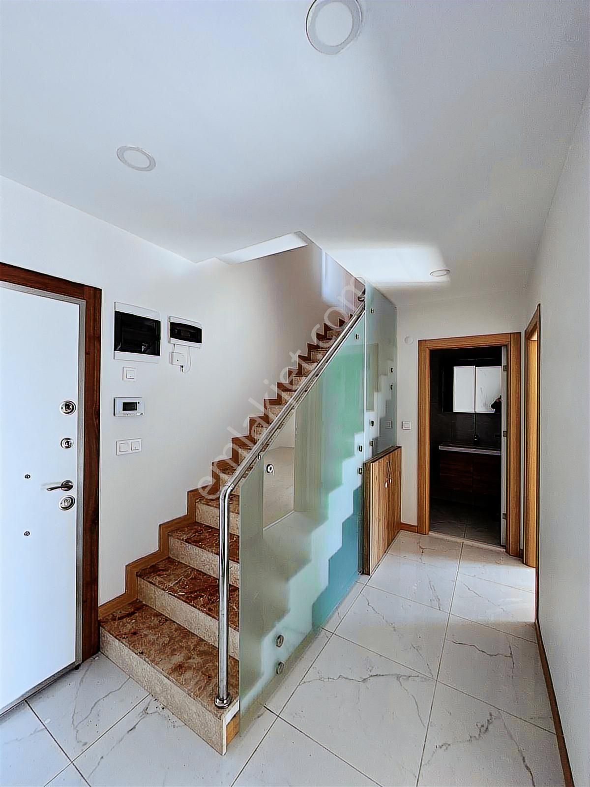 Değirmenönü Mahallesi Flora Vita'da Kiralık 3+1 Dubleks Daire - Görsel 15