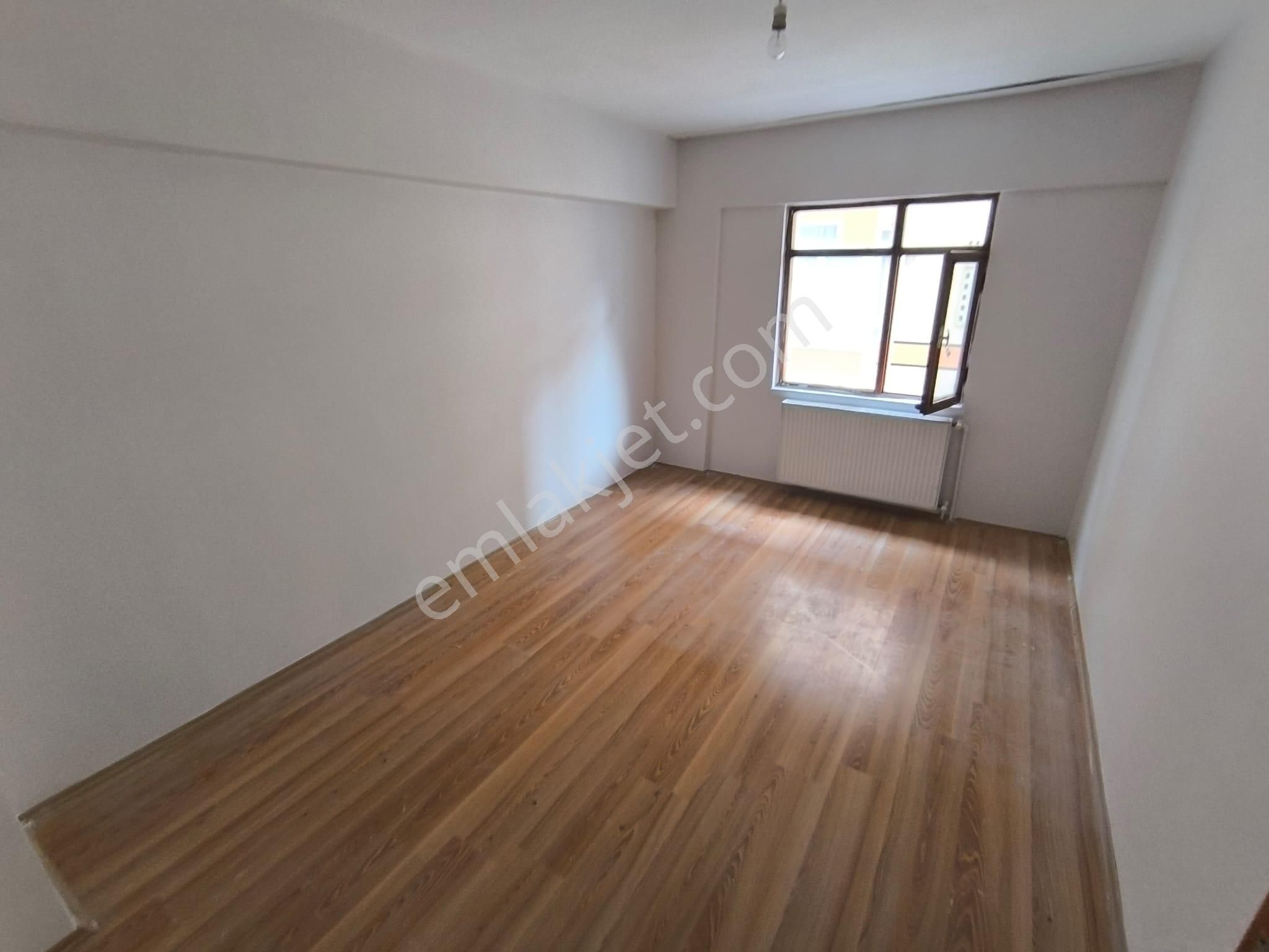 Mareşal Çakmak Mahallesin'de Bağımsız Ara Katta Kiralık Daire - Görsel 20