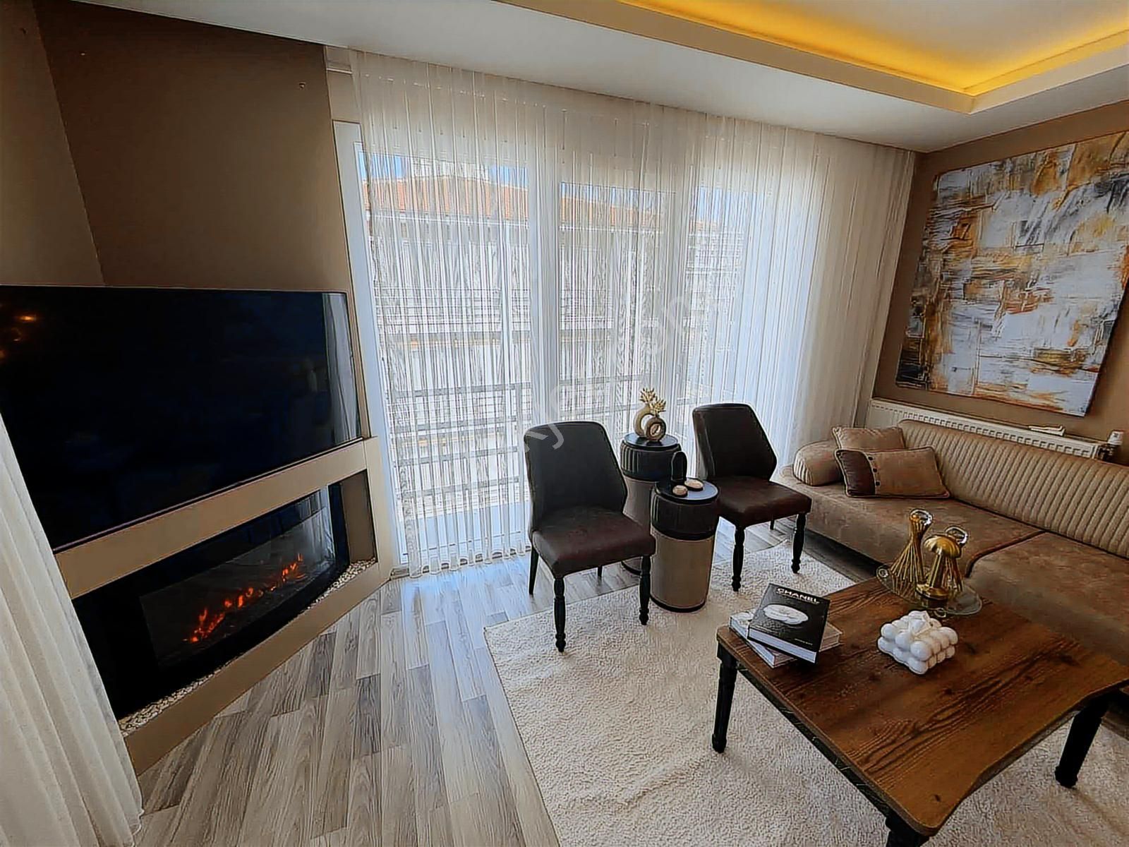 Kuşadası Degirmendere Mah Full Eşyalı Satılık Daire - Görsel 4