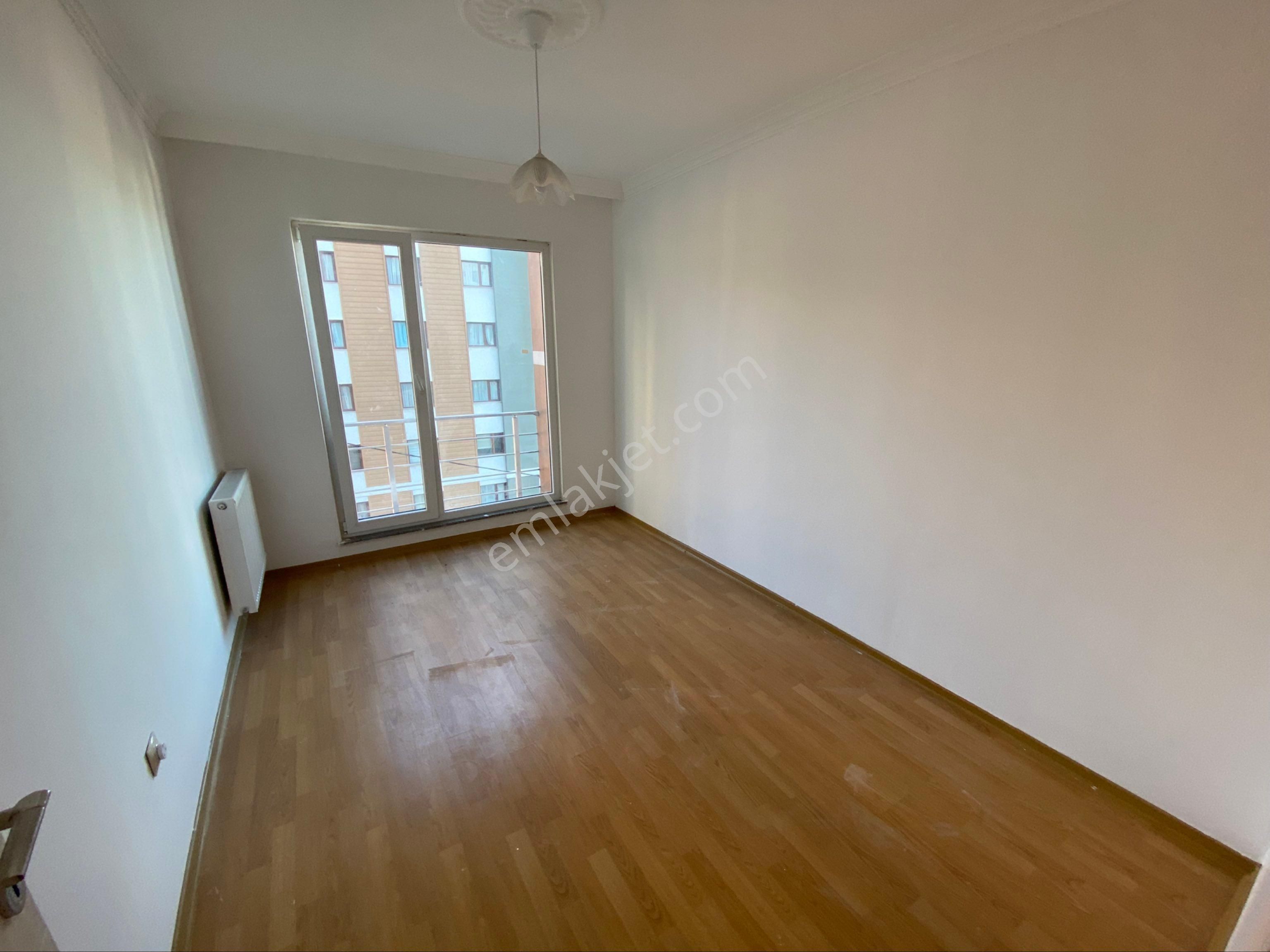 Yalıncak Lüx Site İçerisinde Kiralık 4+1 200 M2 Residence - Görsel 13