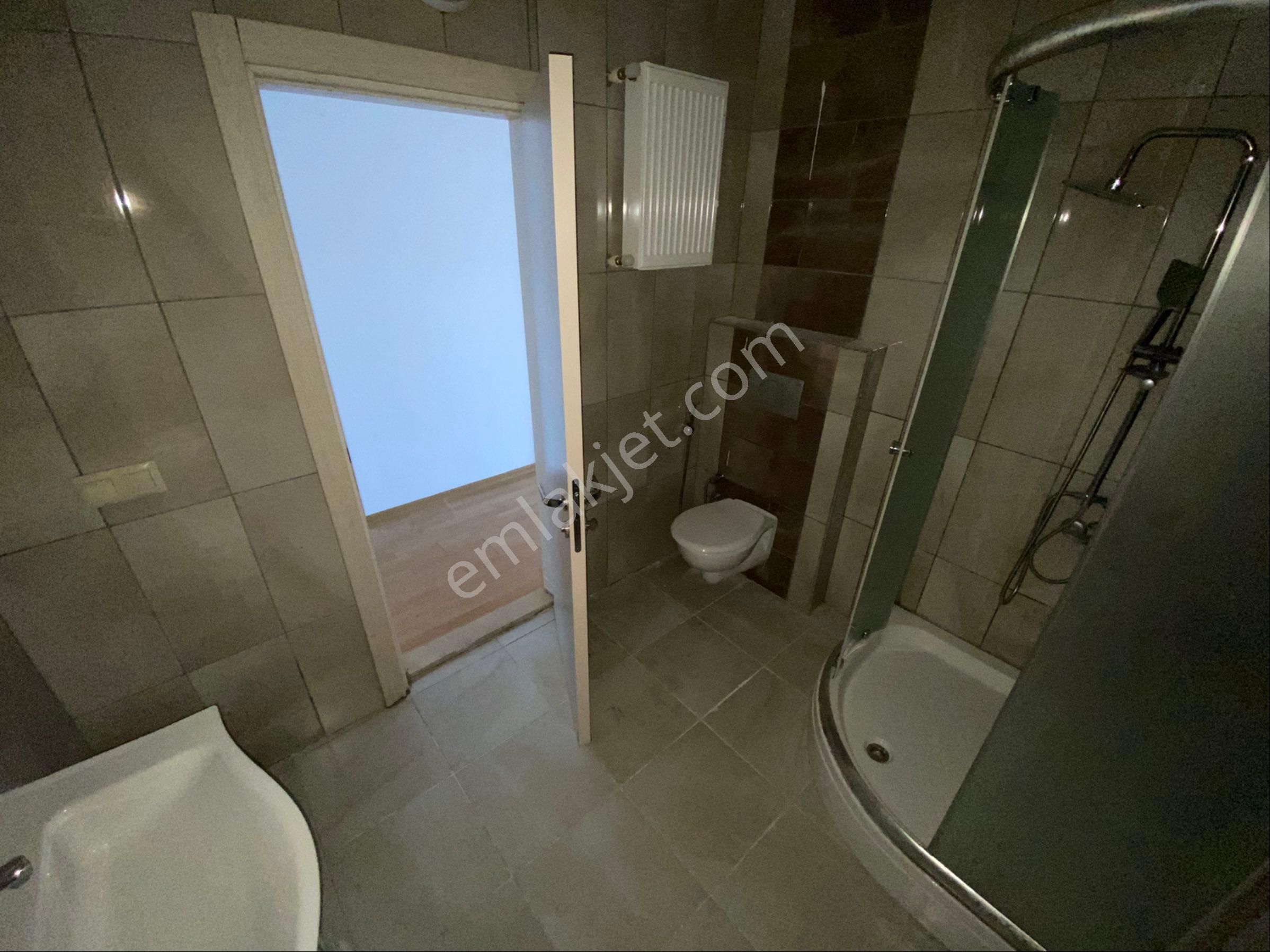 Yalıncak Lüx Site İçerisinde Kiralık 4+1 200 M2 Residence - Görsel 22