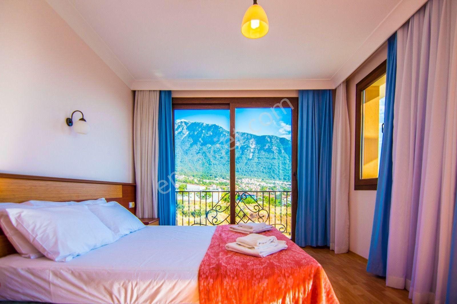 Goldhouse Dan Ovacık Ta Muhteşem Konumda Geniş 3+1 Müstakil Villa - Görsel 10