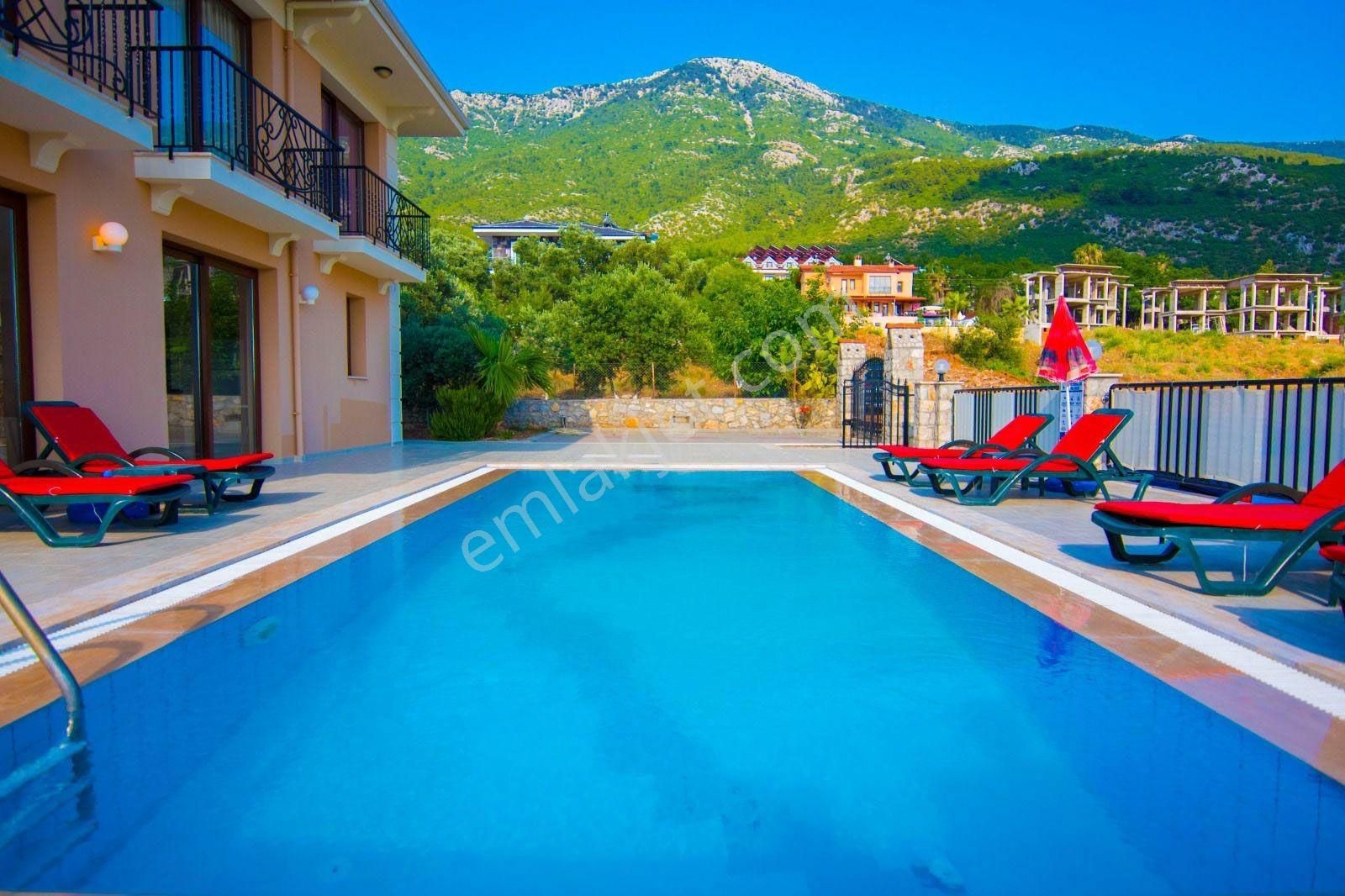 Goldhouse Dan Ovacık Ta Muhteşem Konumda Geniş 3+1 Müstakil Villa - Görsel 2