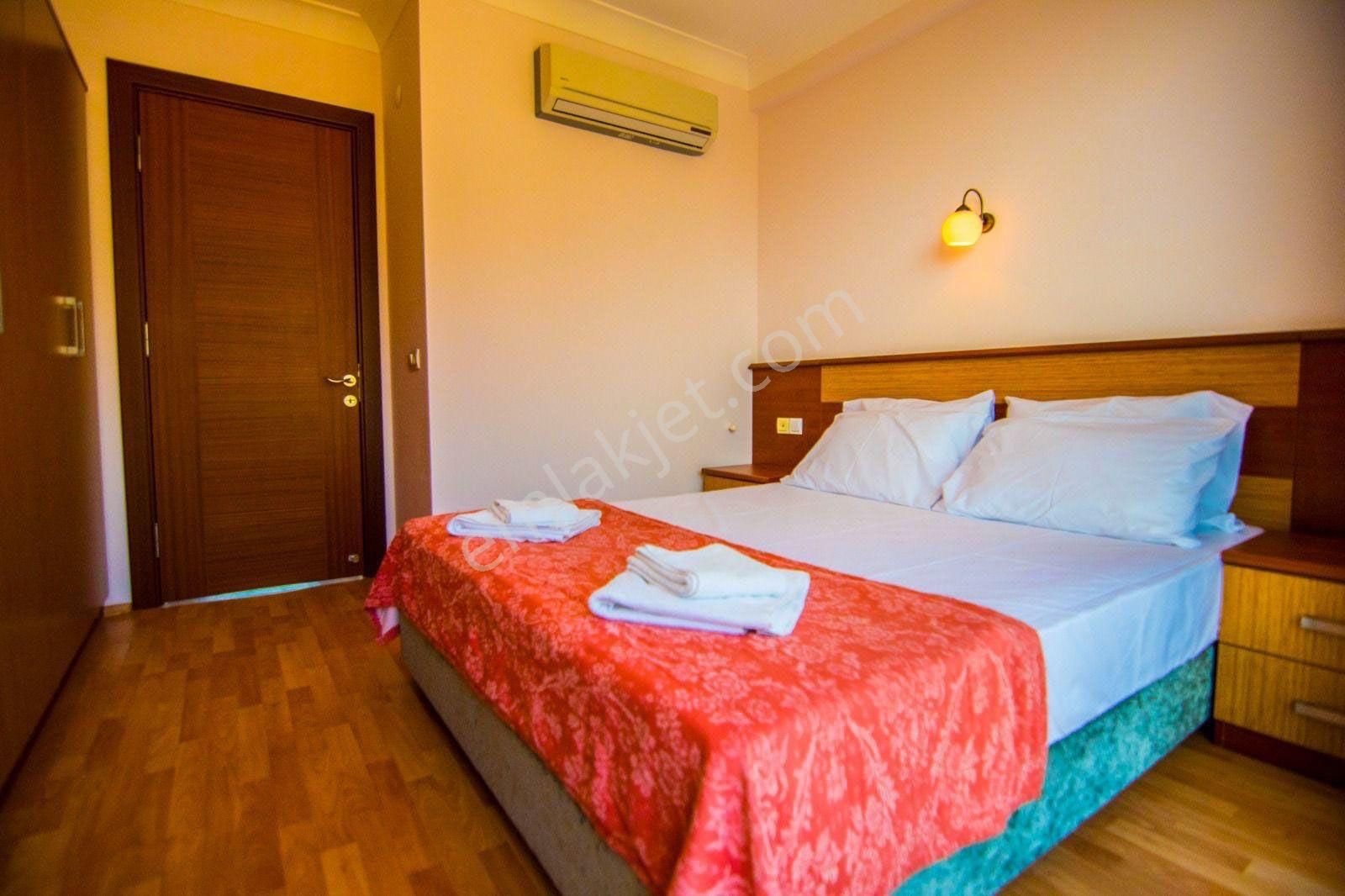 Goldhouse Dan Ovacık Ta Muhteşem Konumda Geniş 3+1 Müstakil Villa - Görsel 17