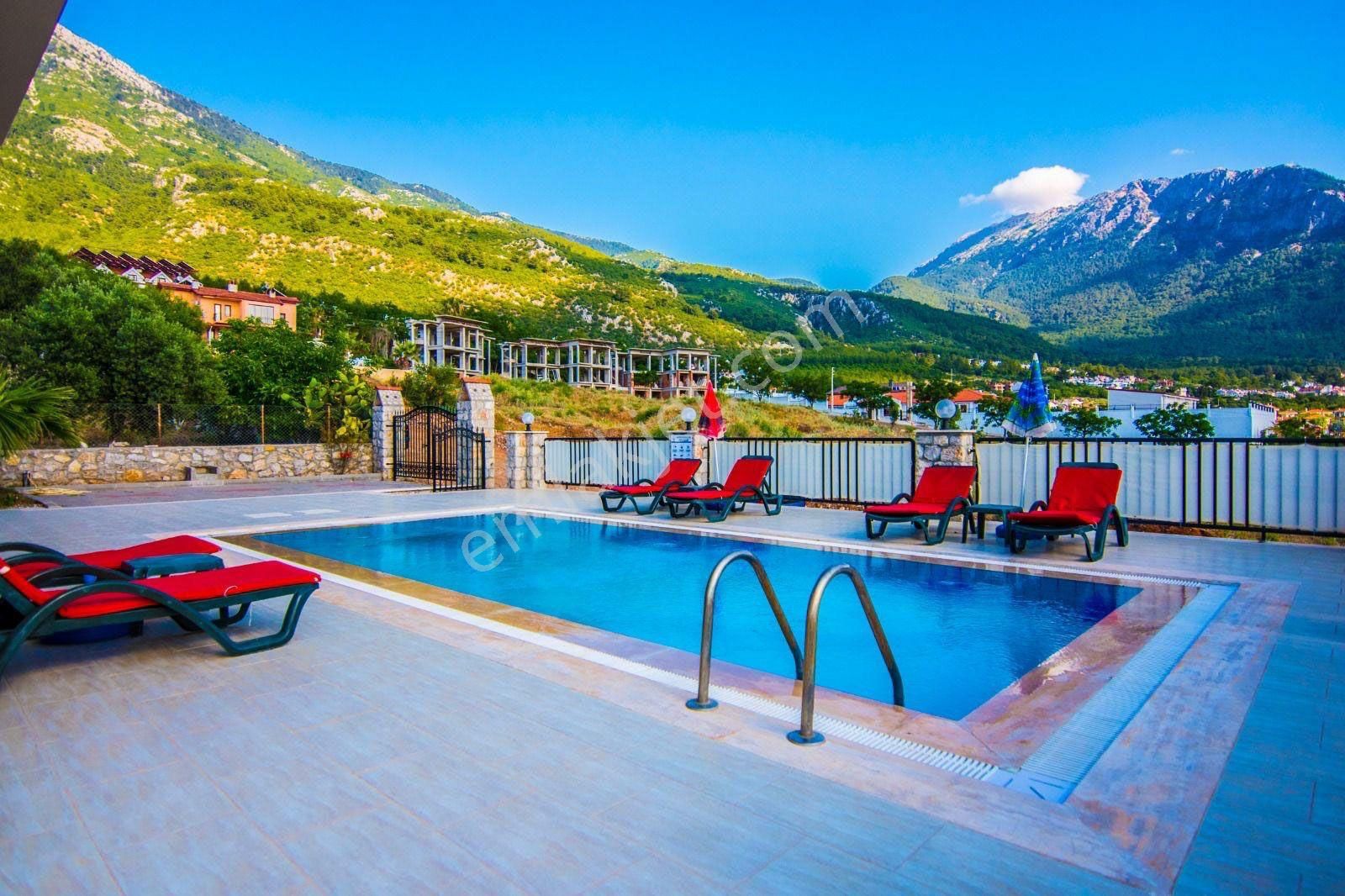 Goldhouse Dan Ovacık Ta Muhteşem Konumda Geniş 3+1 Müstakil Villa - Görsel 20