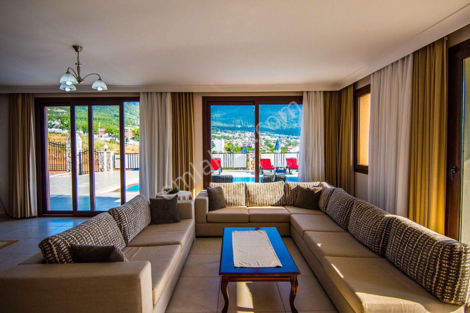 Goldhouse Dan Ovacık Ta Muhteşem Konumda Geniş 3+1 Müstakil Villa - Görsel 4