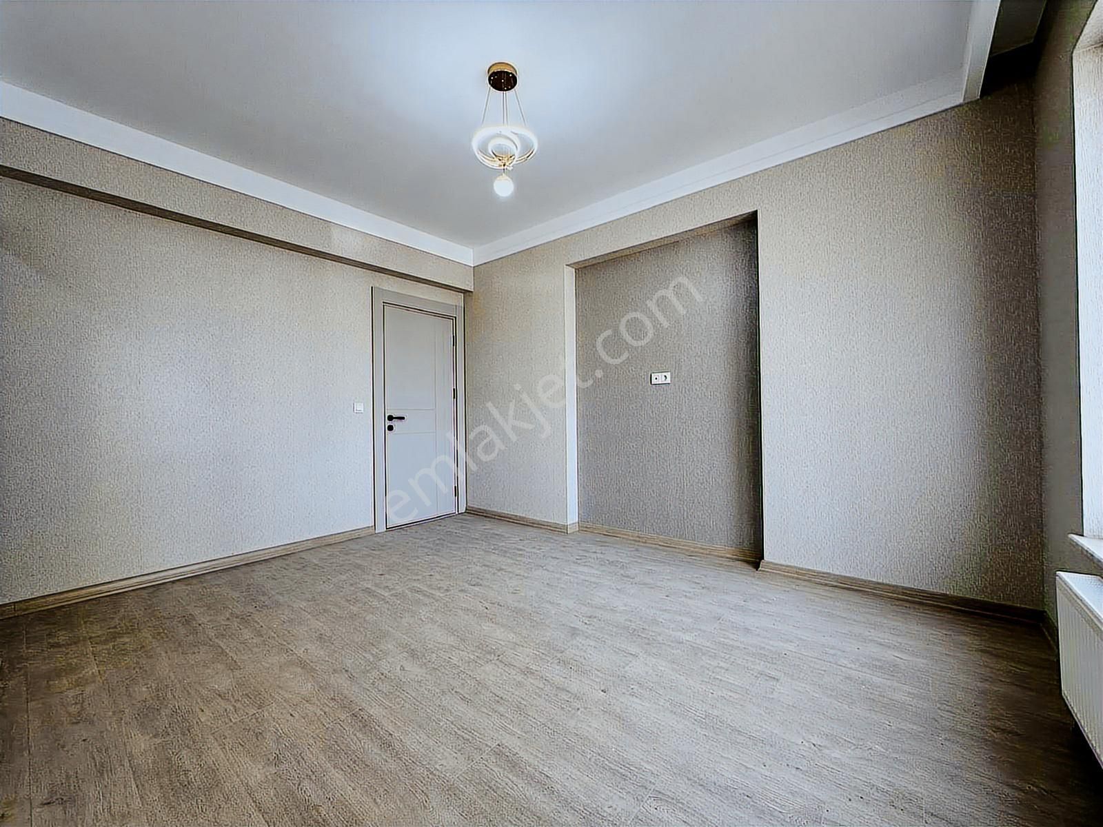 Redstone Castle Susuz Göksu 4+1 Kiralık Daire - Görsel 13