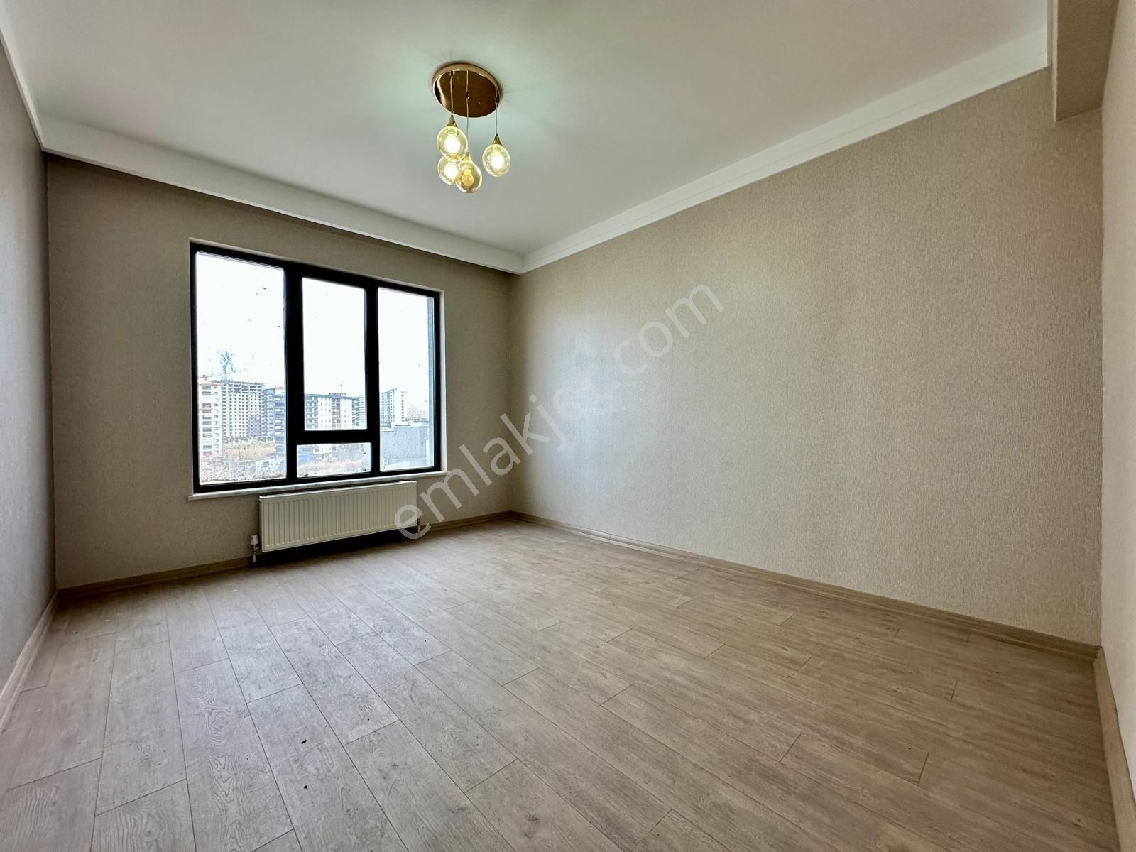 Redstone Castle Susuz Göksu 4+1 Kiralık Daire - Görsel 8