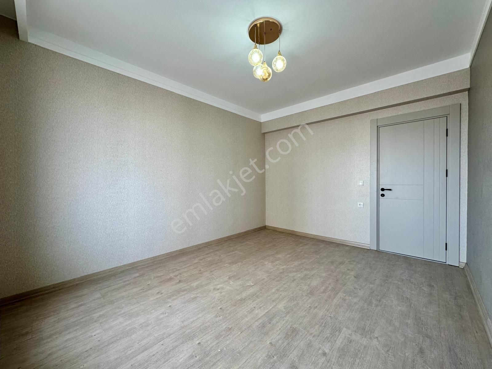 Redstone Castle Susuz Göksu 4+1 Kiralık Daire - Görsel 25