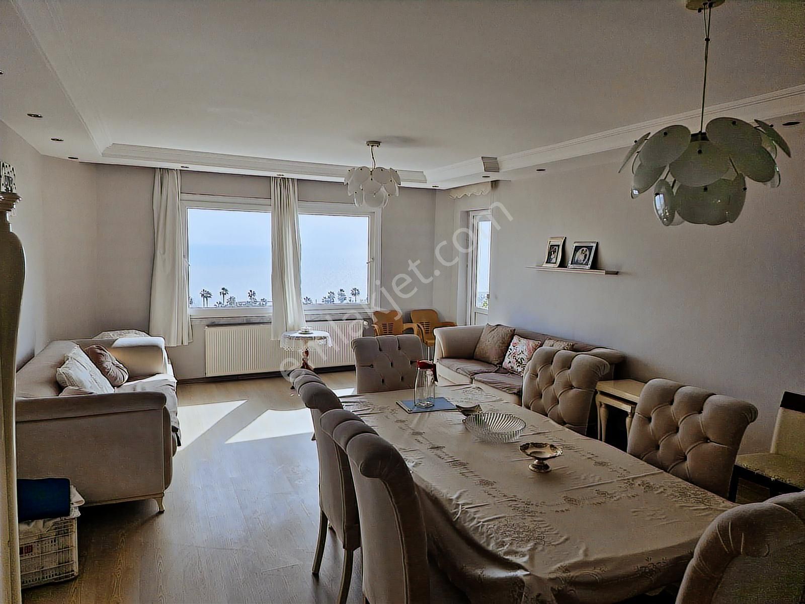 Yenişehir Sahile Çok Yakın Tam Deniz Manzaralı Ara Kat 4+1 Daire - Görsel 4