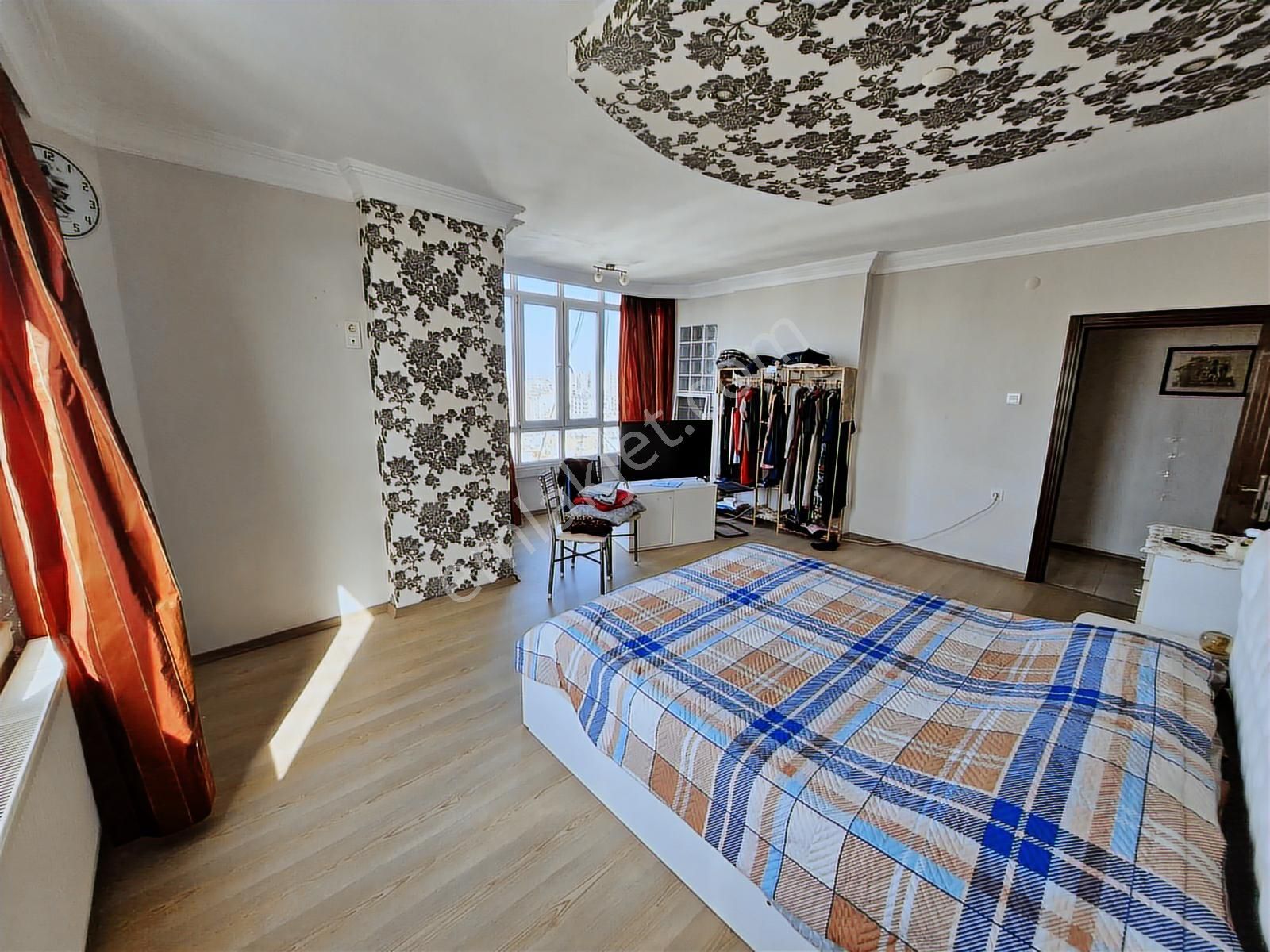 Yenişehir Sahile Çok Yakın Tam Deniz Manzaralı Ara Kat 4+1 Daire - Görsel 26