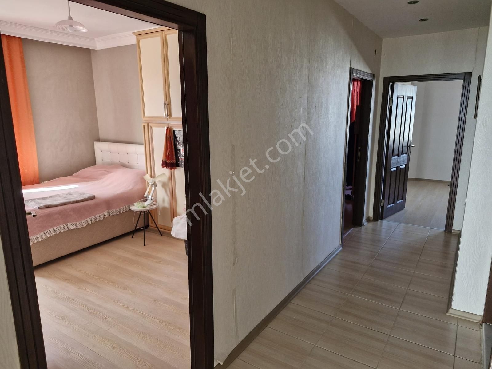 Yenişehir Sahile Çok Yakın Tam Deniz Manzaralı Ara Kat 4+1 Daire - Görsel 23