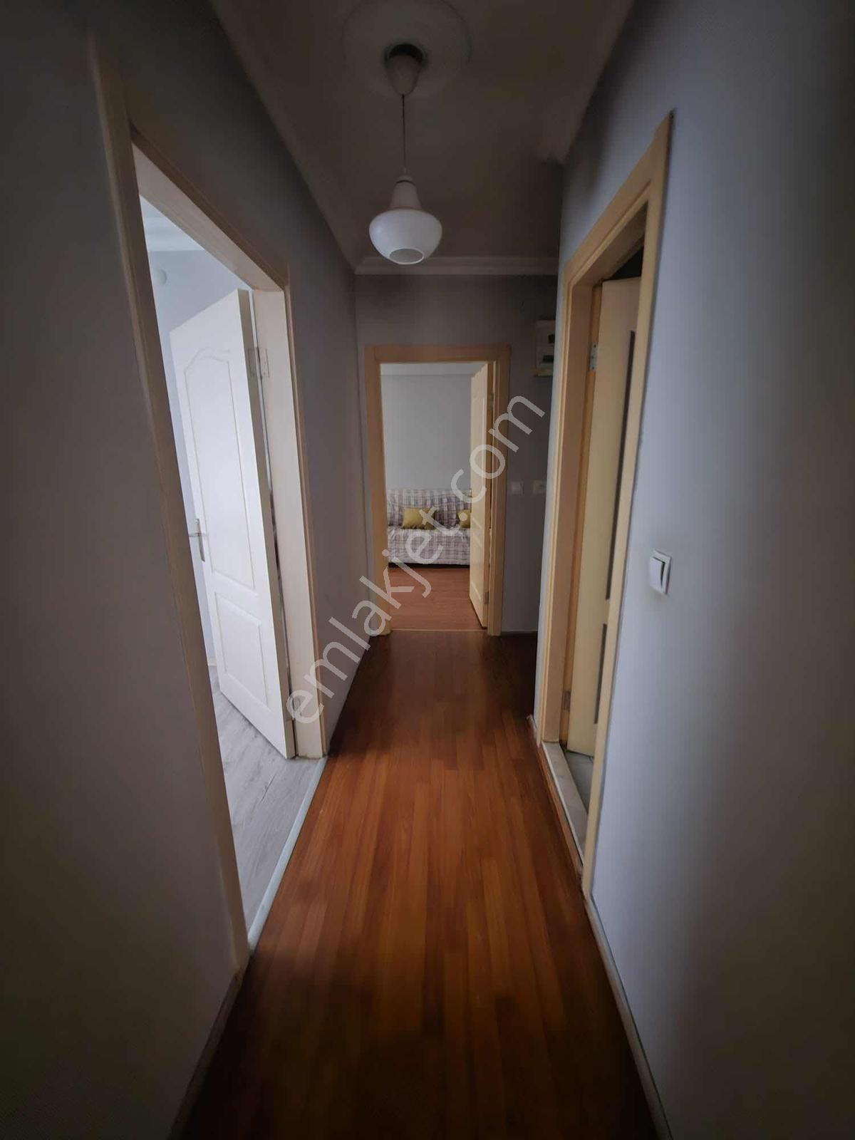 A K Mutludan Kültür Kent Lokantası Arkasında 2+1 Eşyalı Ara Kat - Görsel 3